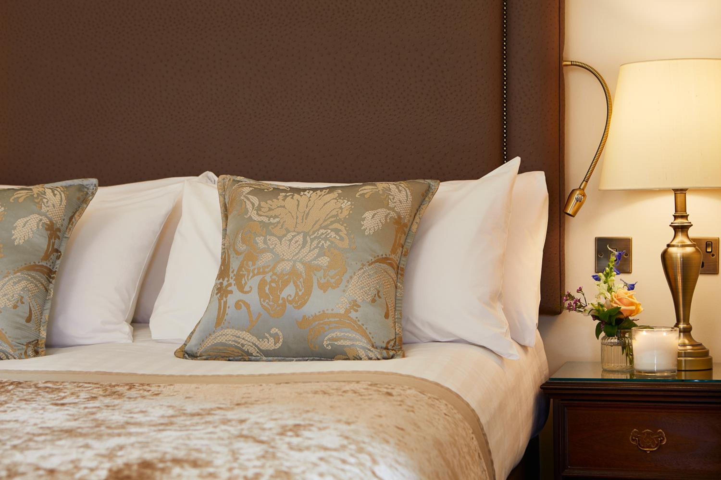 Super Deluxe Double Room - Photo 6