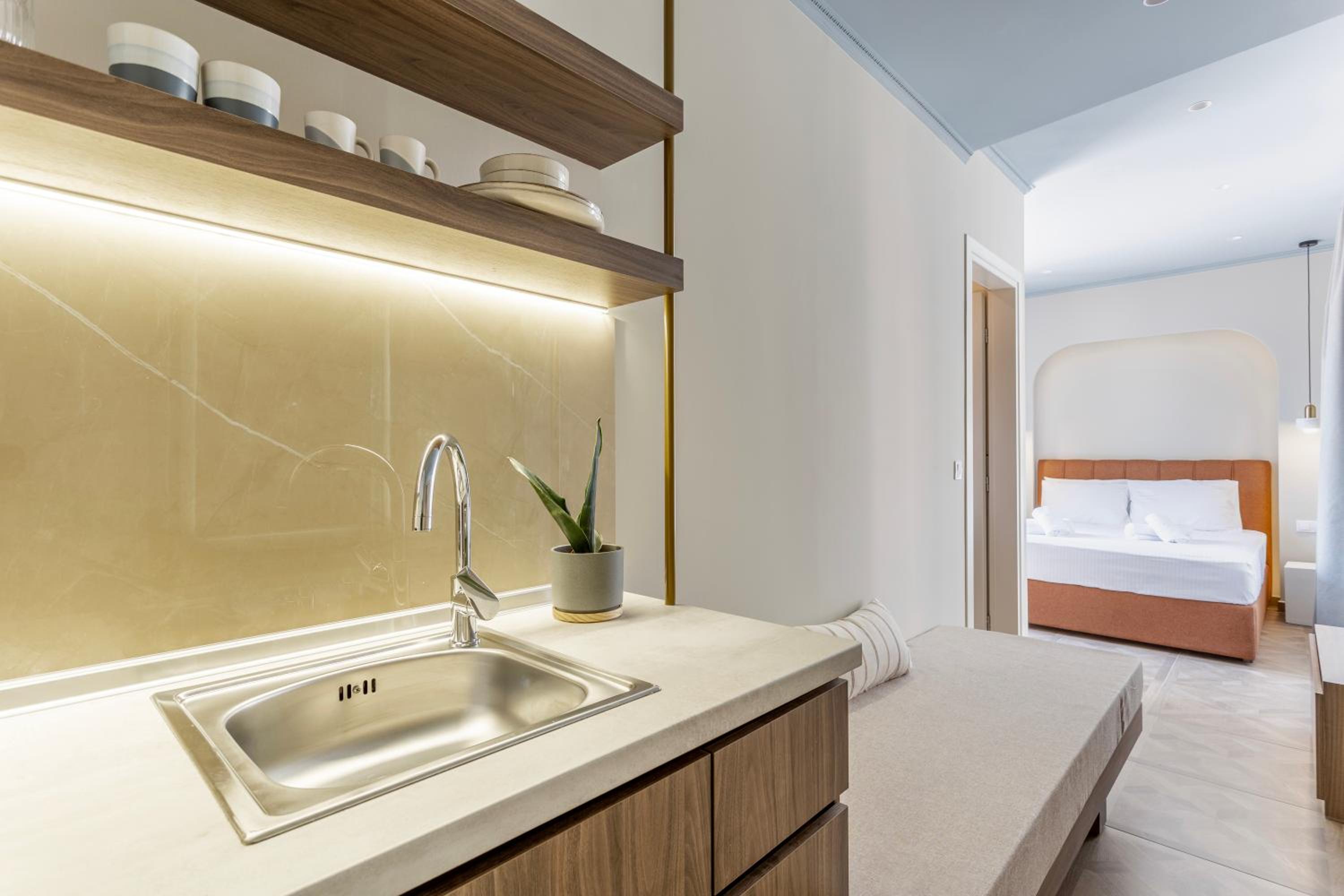 11 Nefeli Suite (with Parking) photo 3