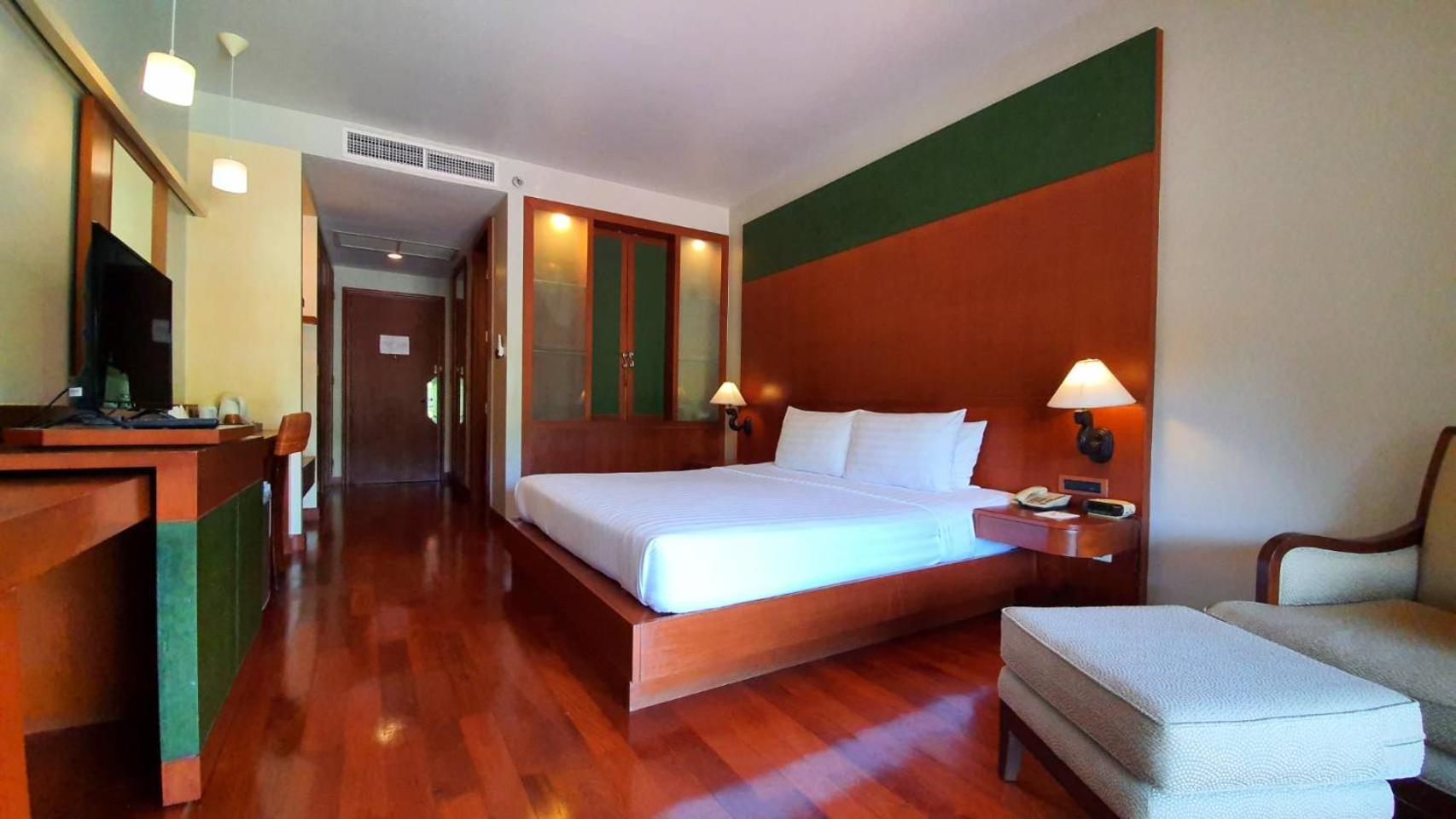 Deluxe Double or Twin Room with Garden View - Photo 13