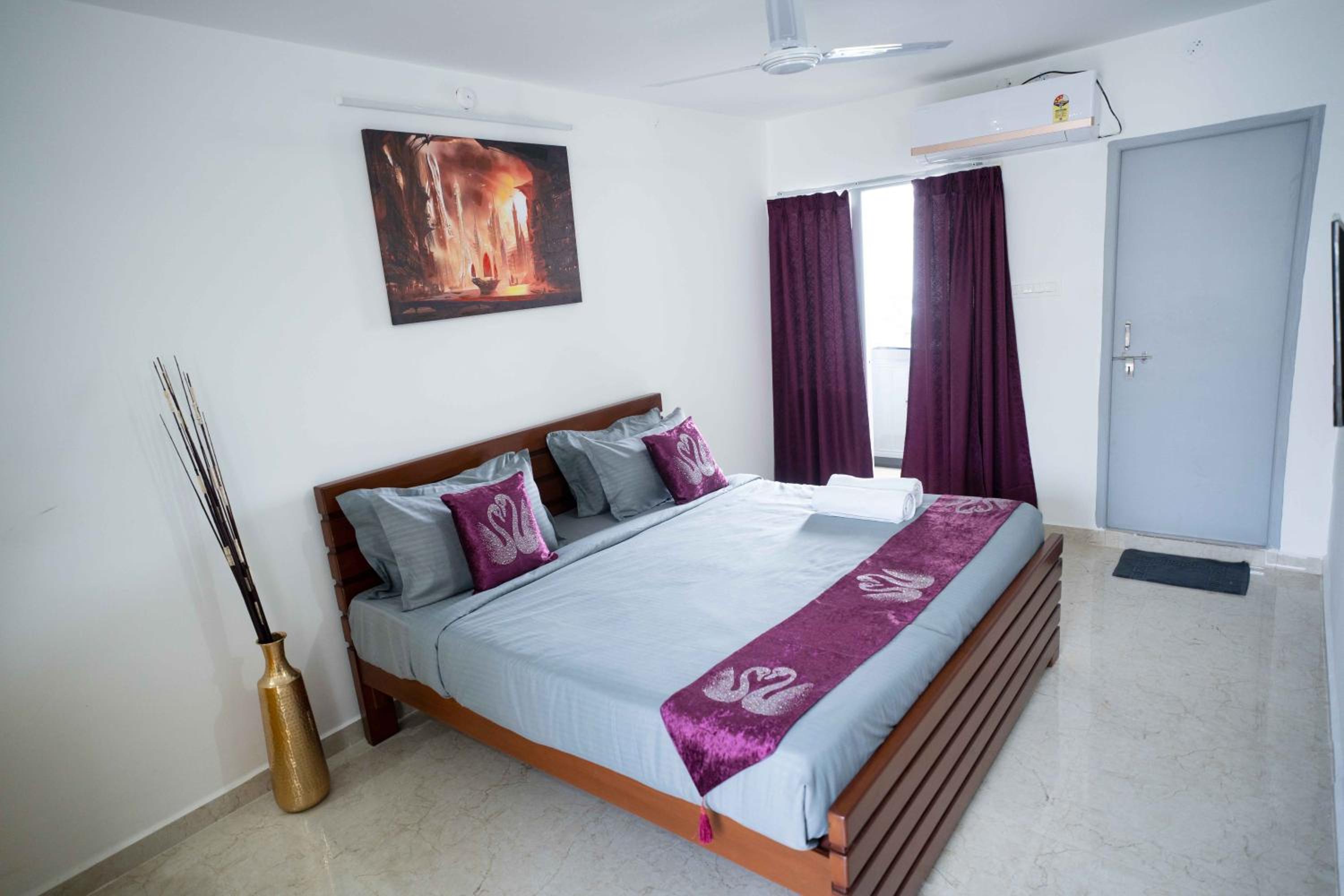 One-Bedroom Apartment - Photo 5