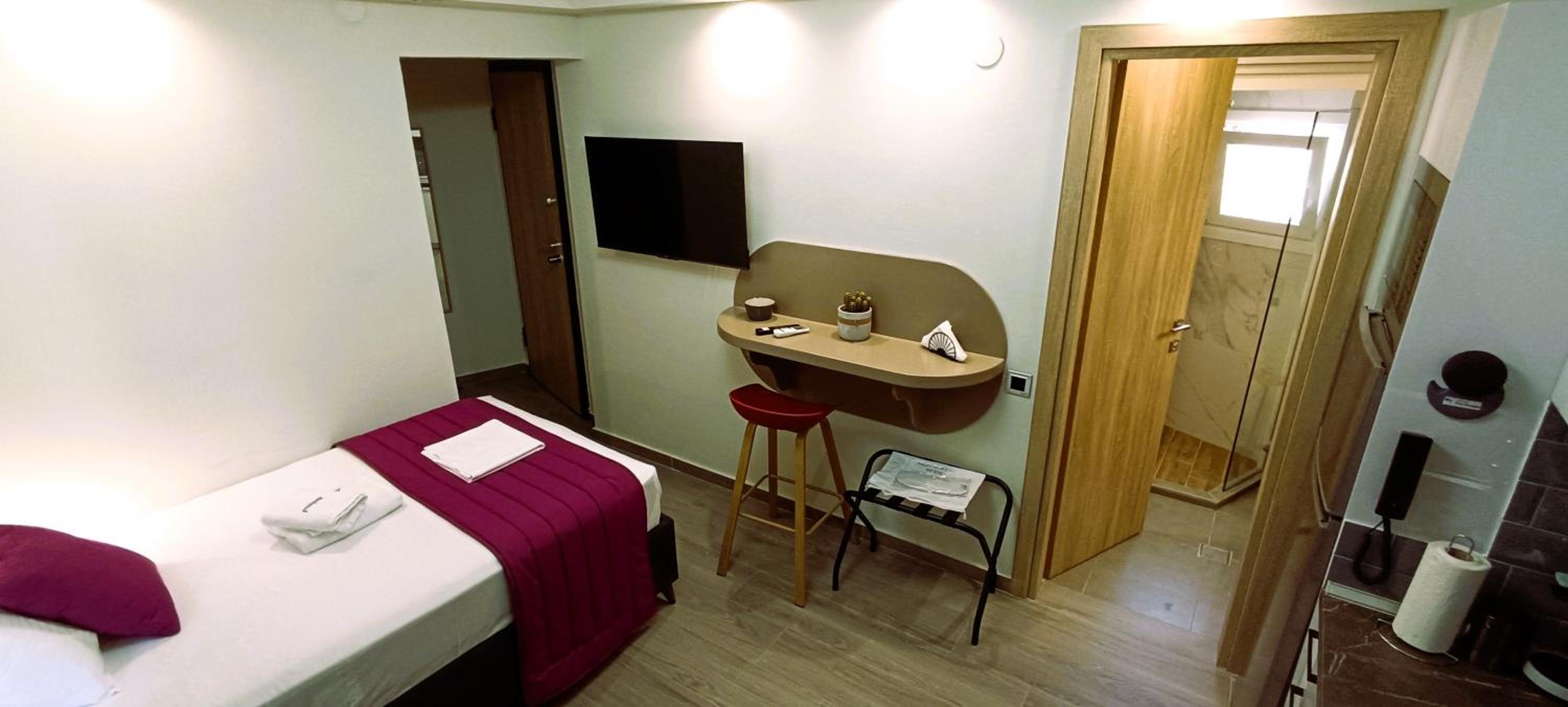 Single Room with Terrace photo 3