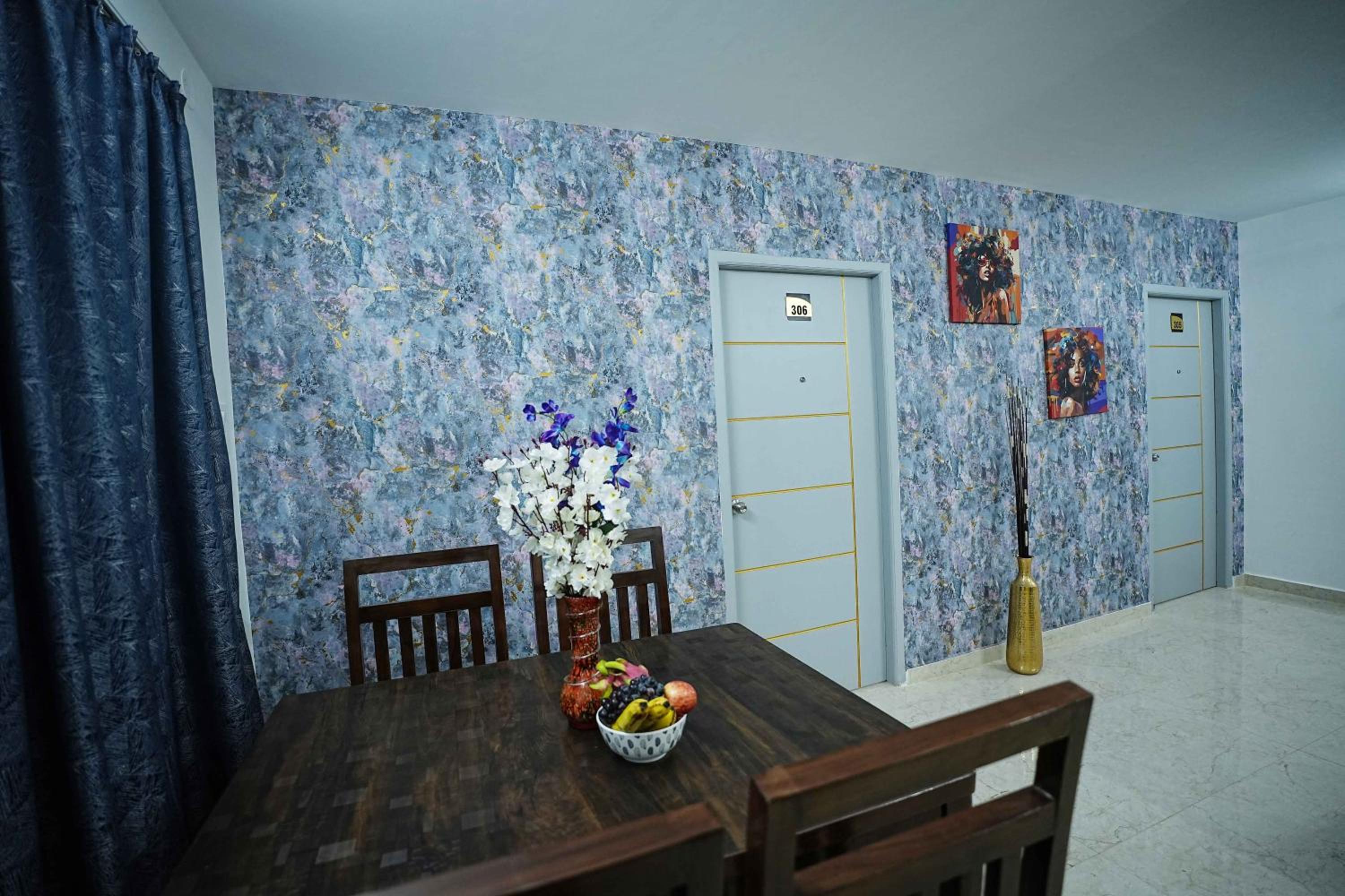 Two-Bedroom Apartment - Photo 4