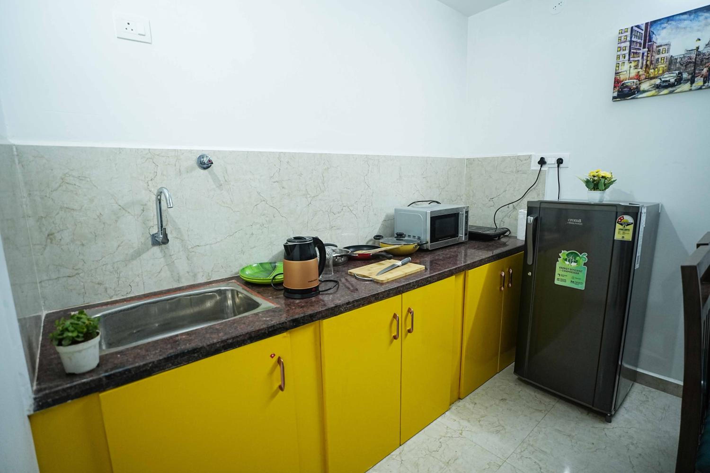 Two-Bedroom Apartment - Photo 7