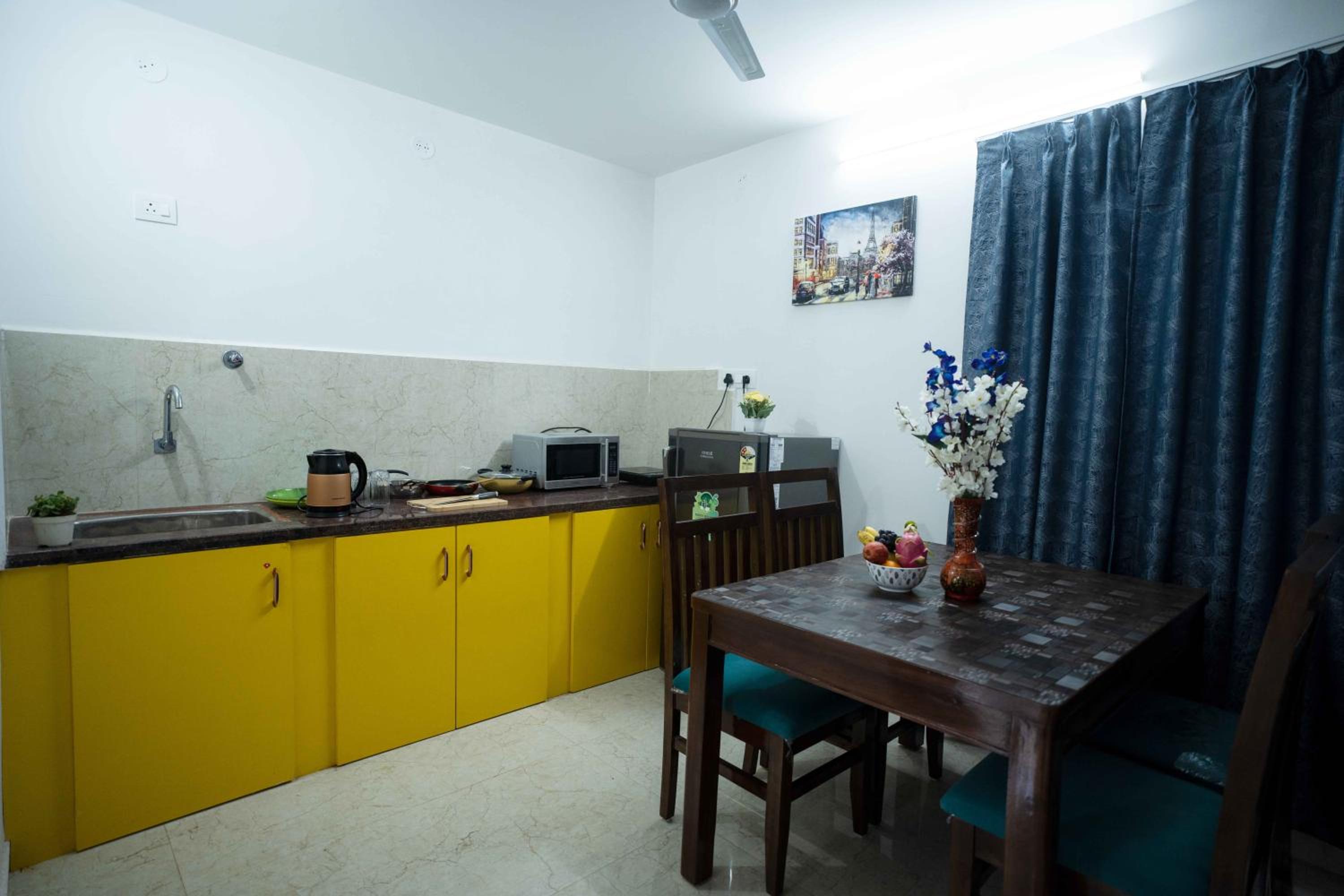 Two-Bedroom Apartment - Photo 8