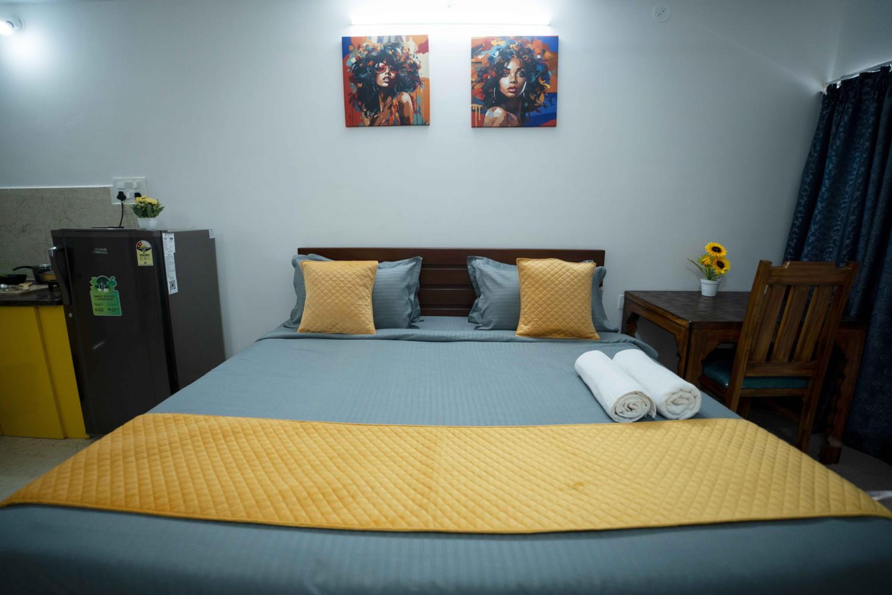 One-Bedroom Apartment - Photo 14