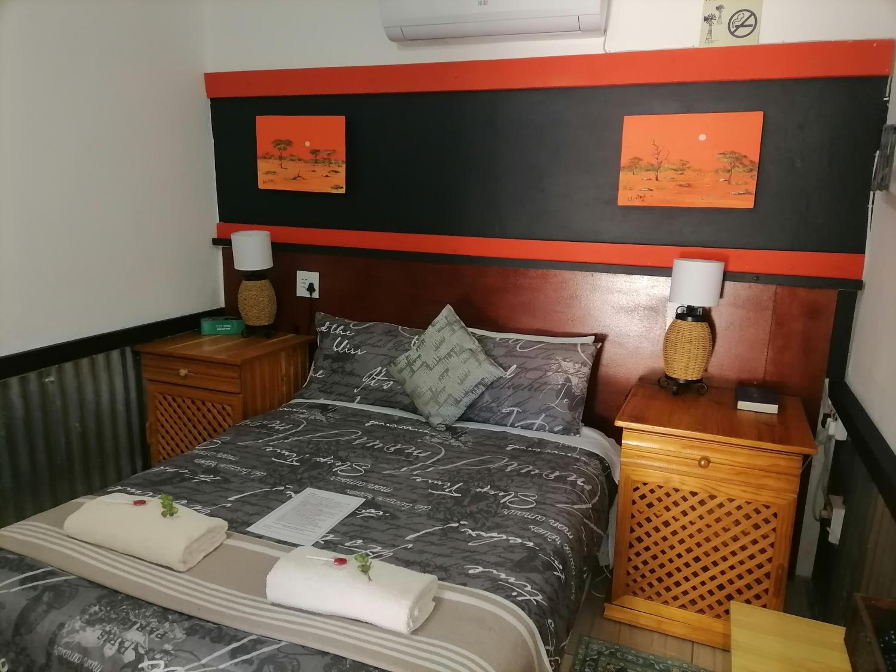 Double Room - Photo 9