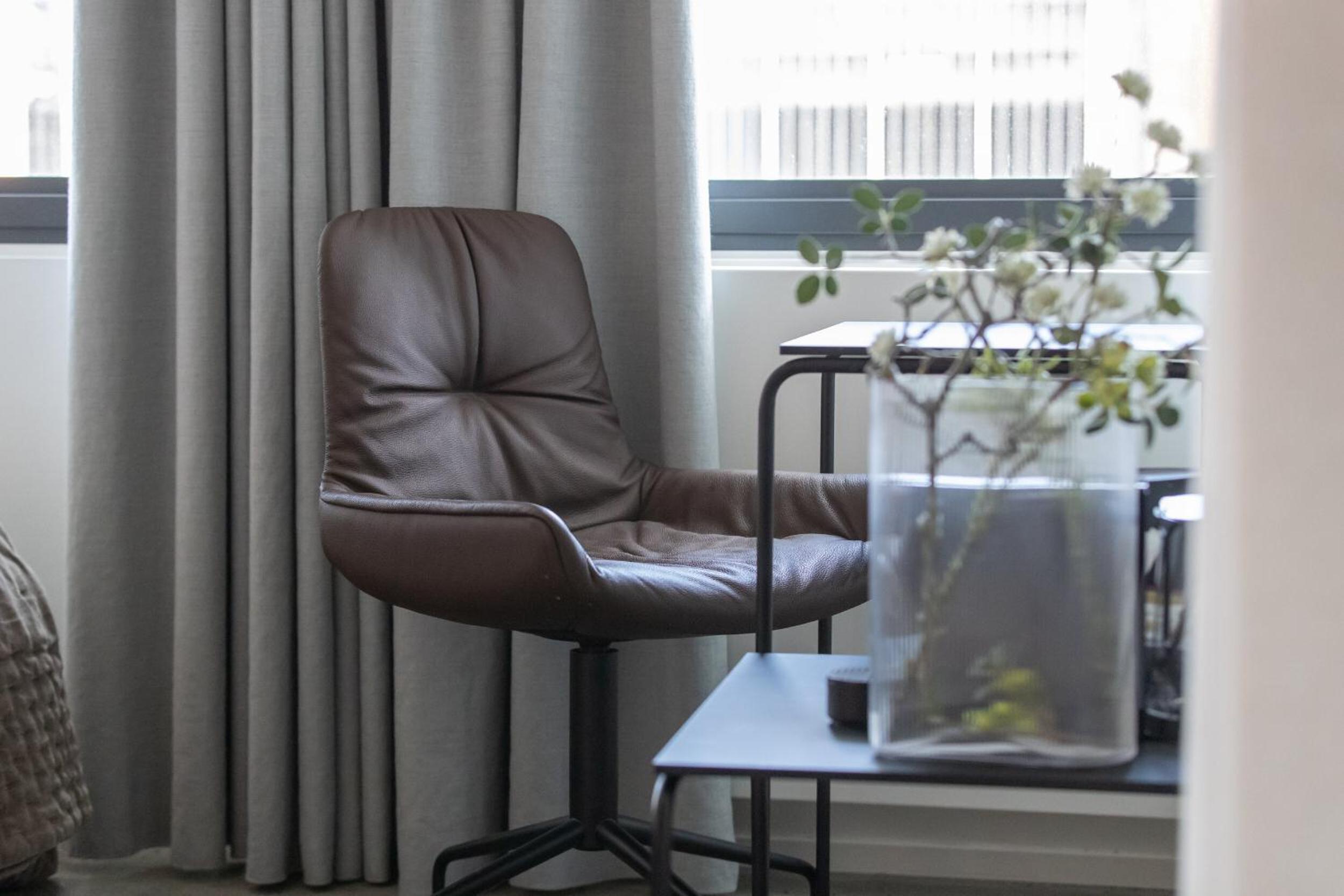 Deluxe King Room photo 3