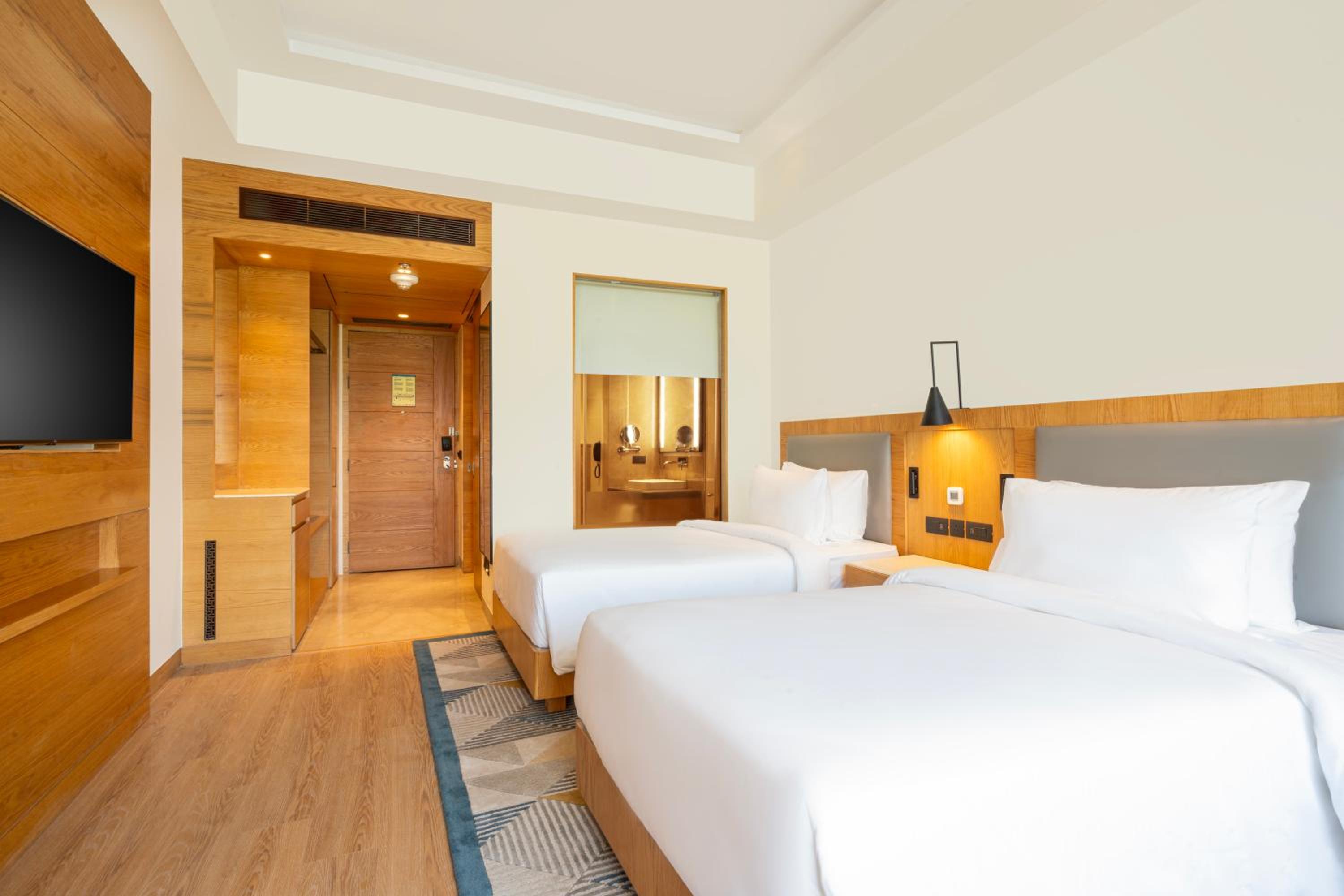 Premium Room - Temple View with Early Check-In upto 2 hours (subject to availability)   - Photo 4