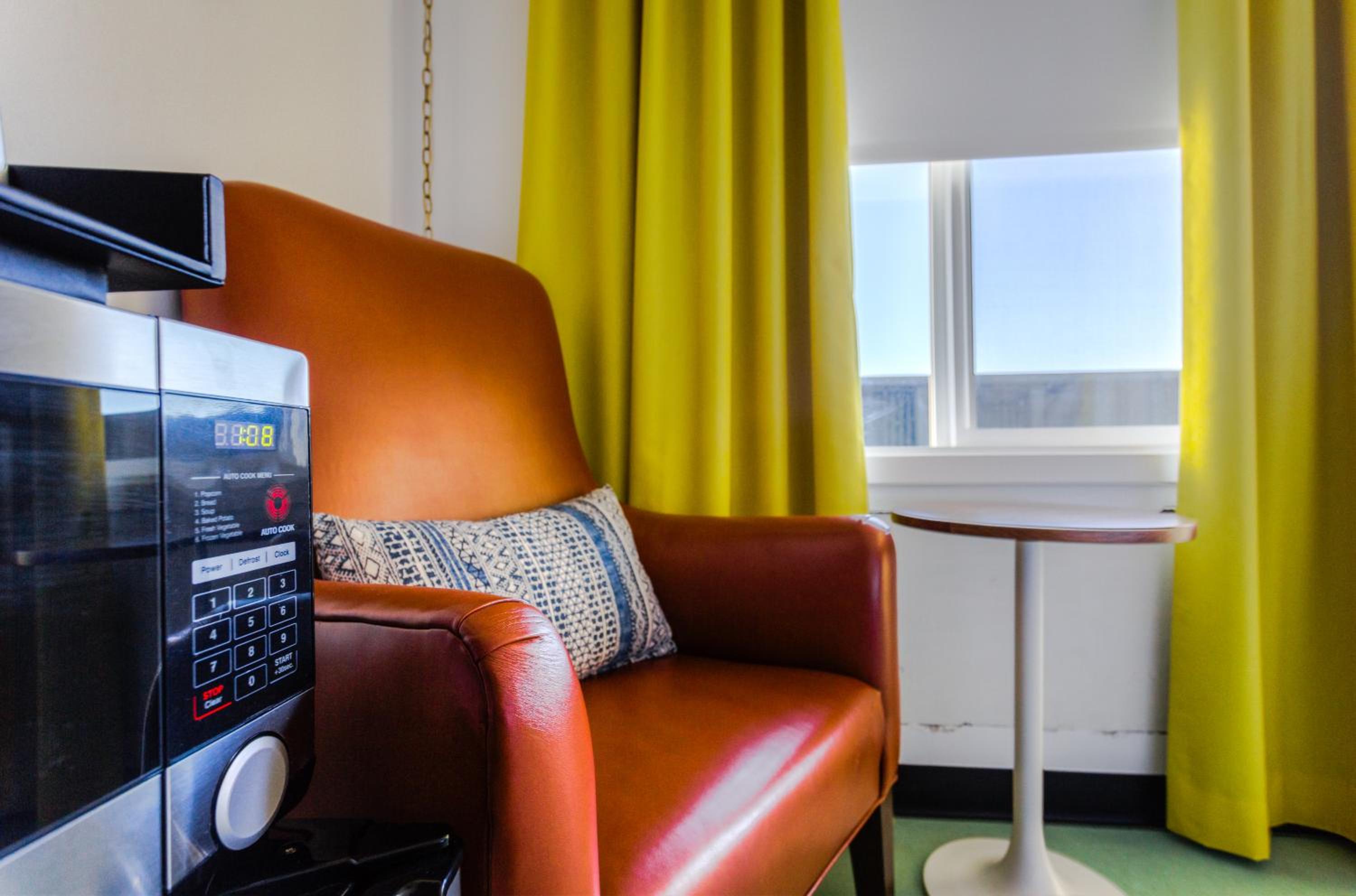 Standard King Room photo 3