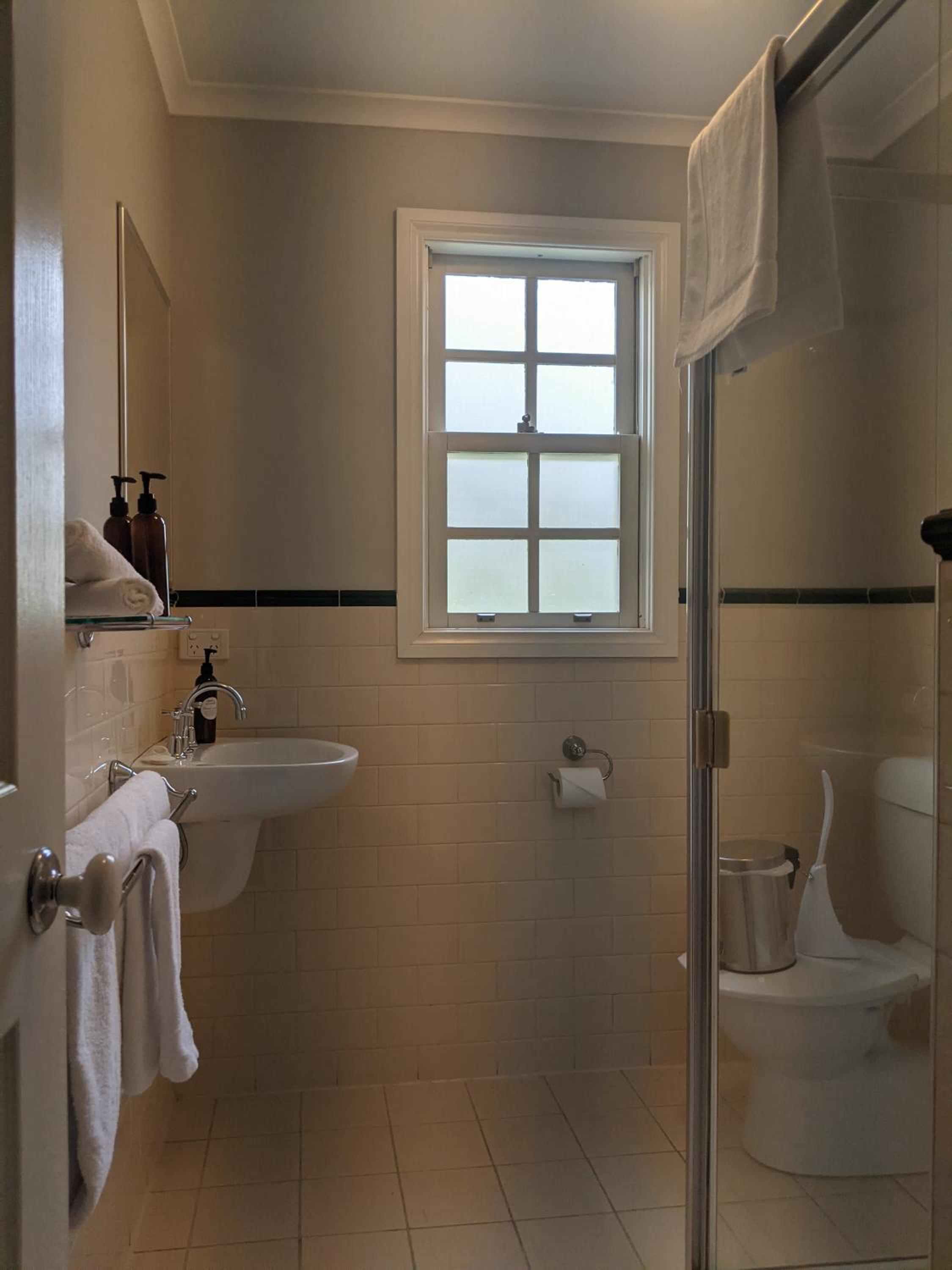 Standard Single Room photo 3
