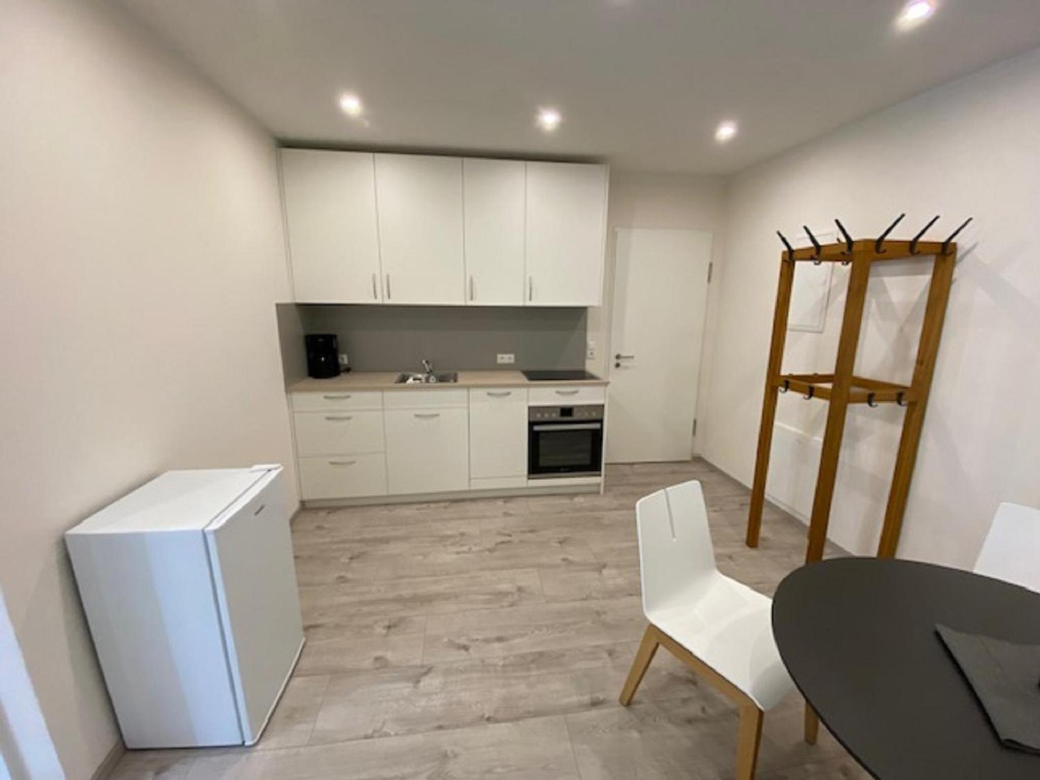 Apartment photo 2