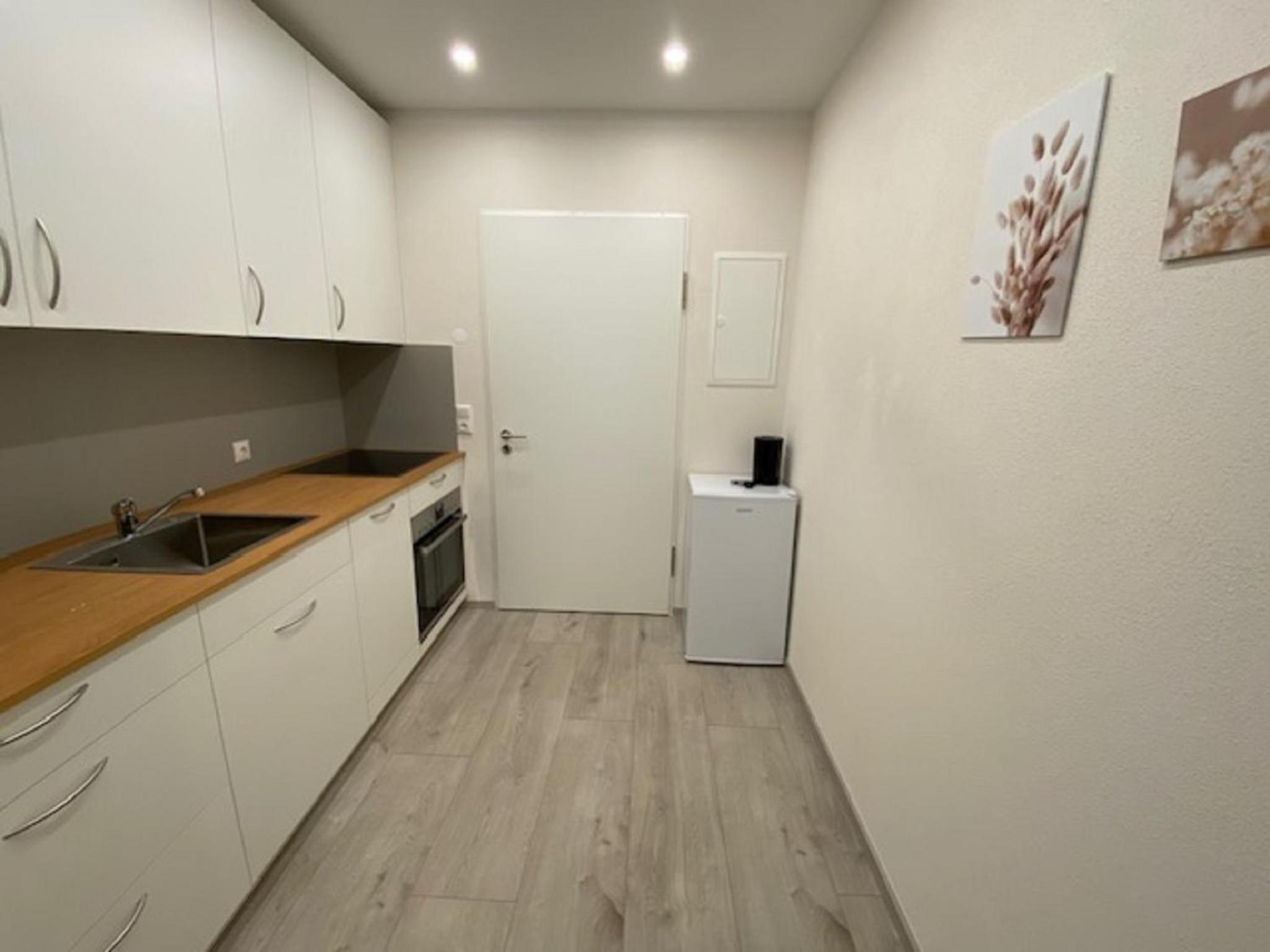 Apartment photo 3