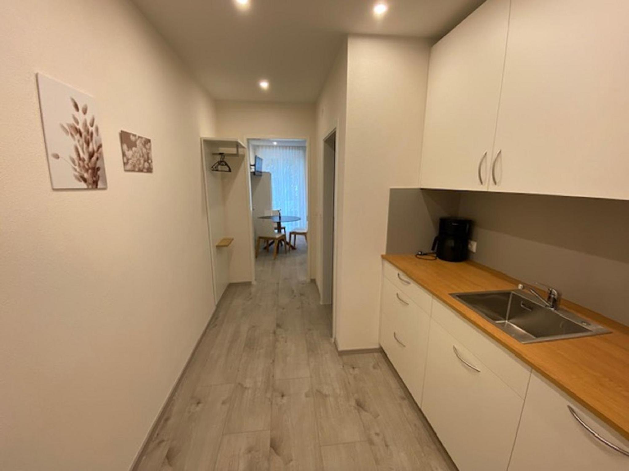 Apartment photo 2