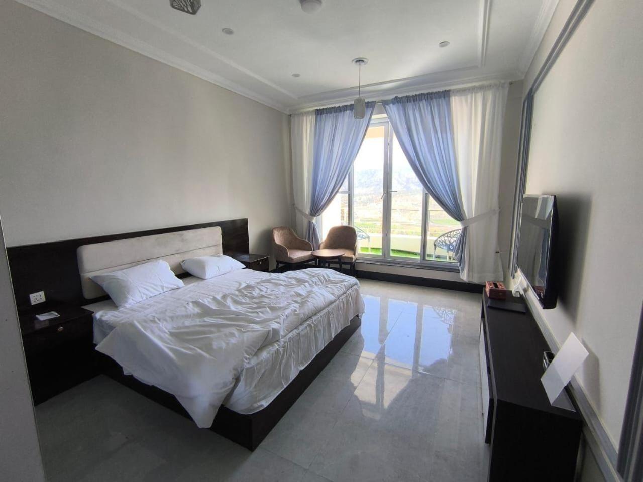 Suite photo 1
