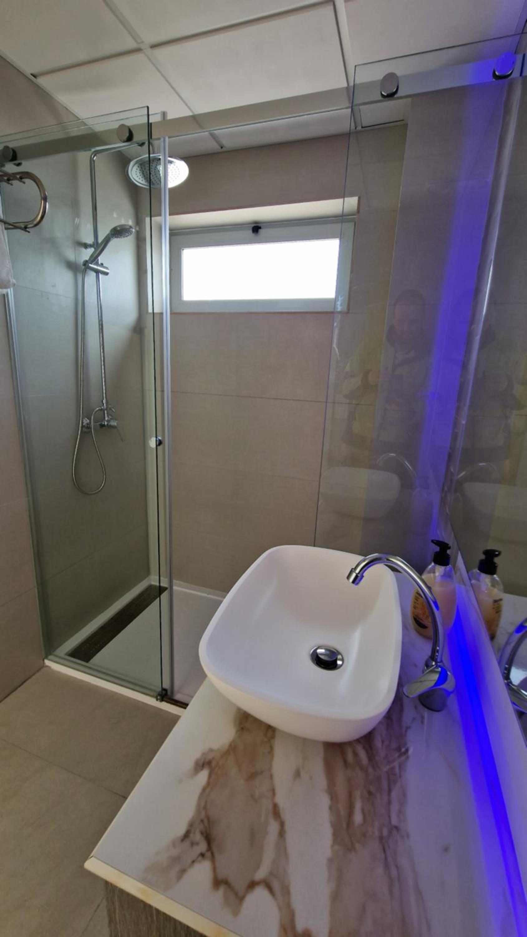 Apartment - Split Level - Photo 7