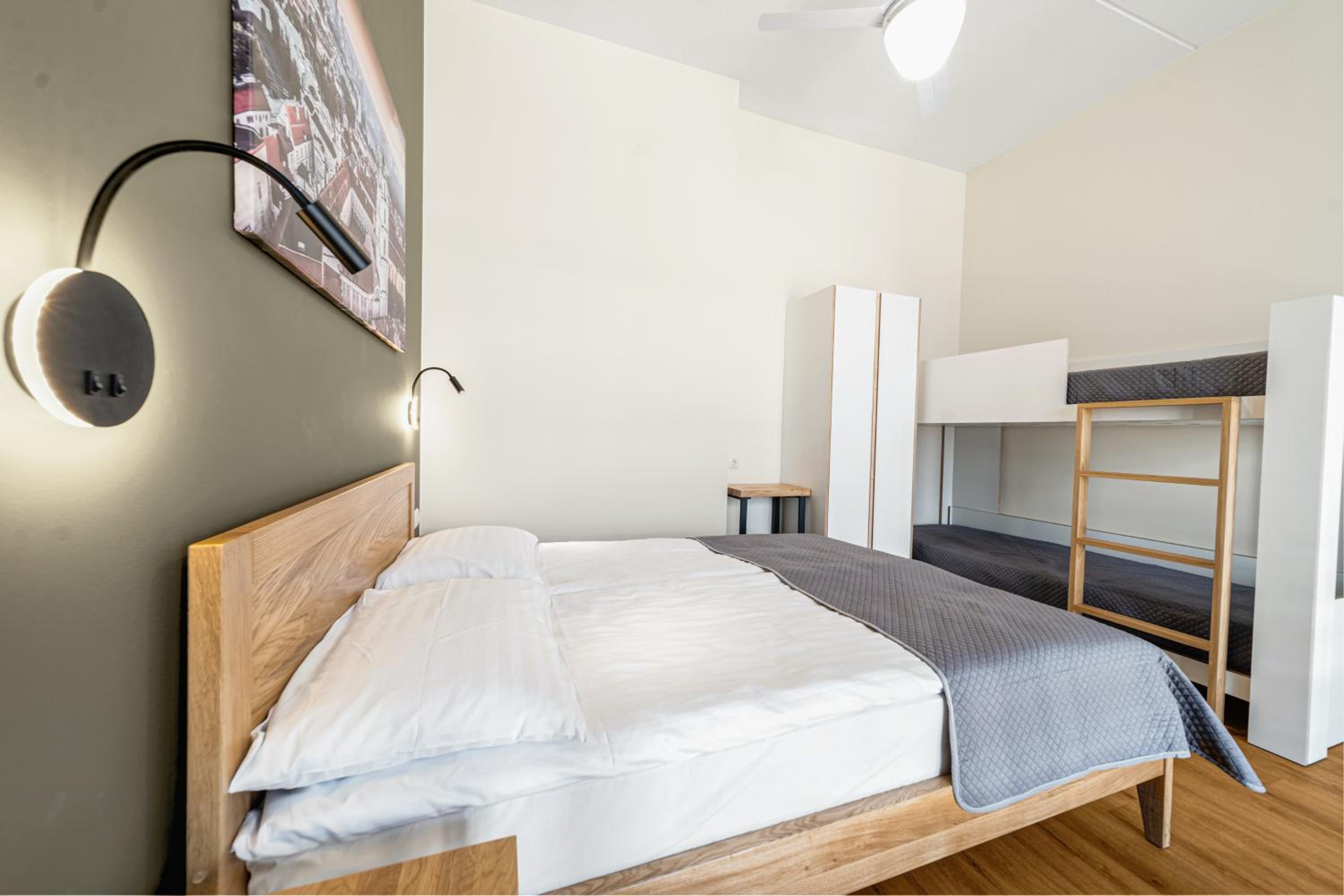 Loft - Photo 6