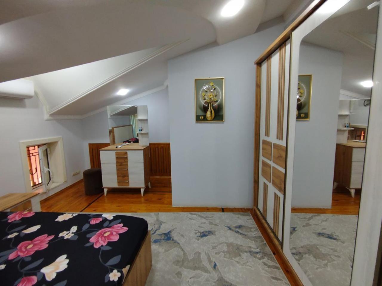 Classic Triple Room photo 3