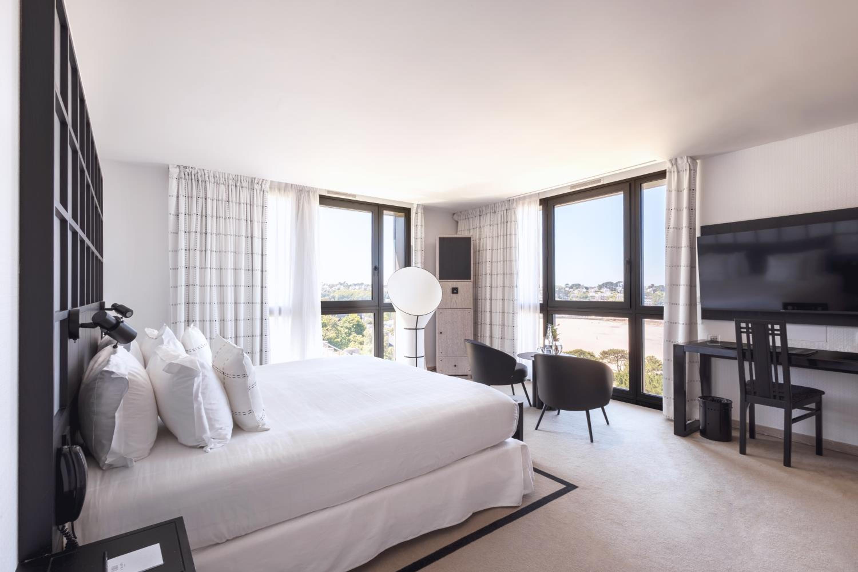 Deluxe Double Room with Sea View
