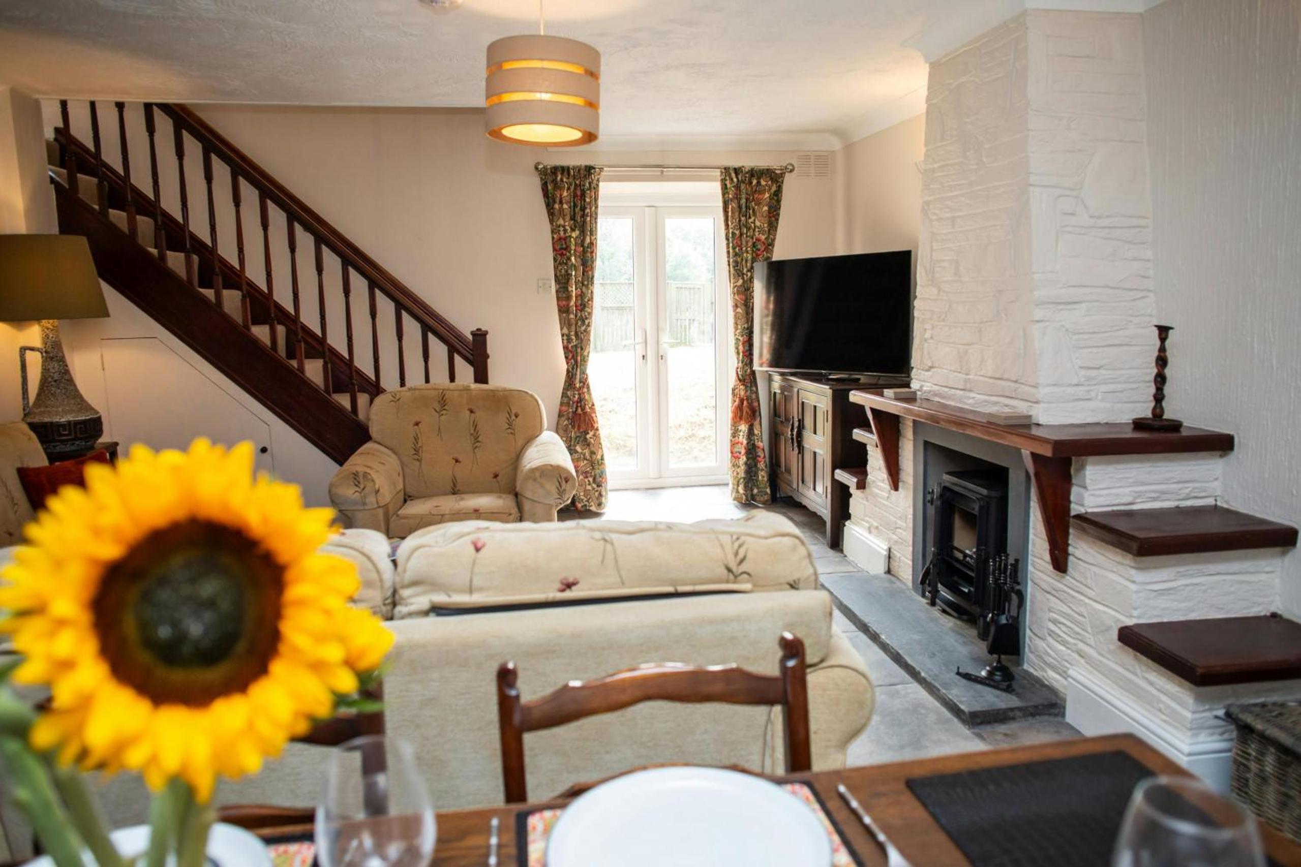 Three-Bedroom House photo 1