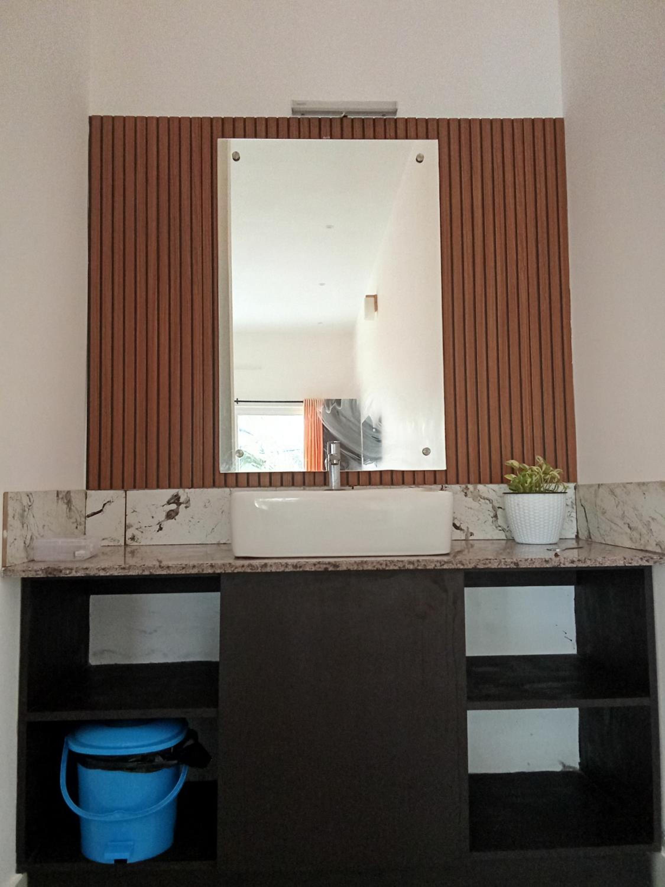 Deluxe Double Room - Photo 10