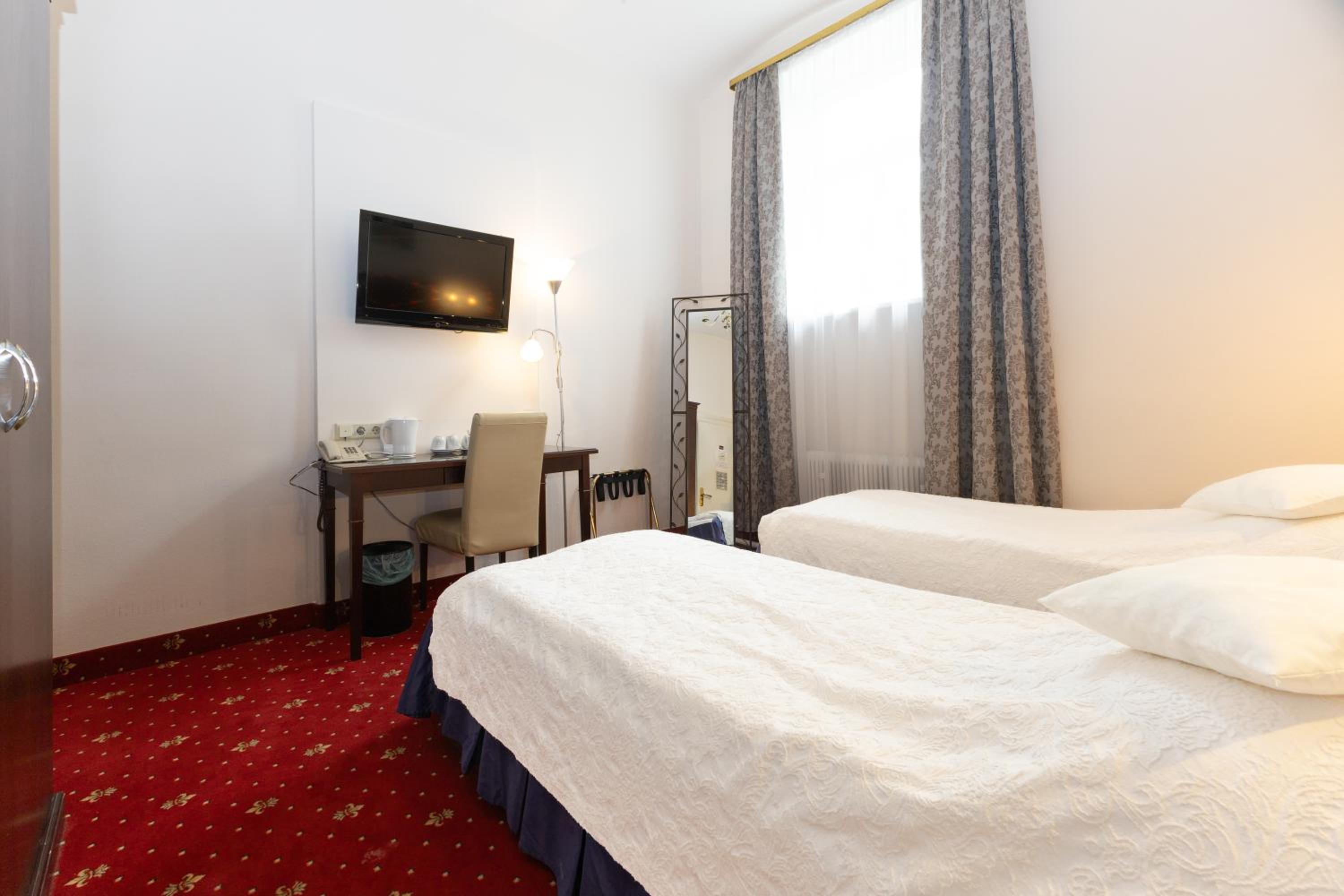 Economy Twin Room - Basement