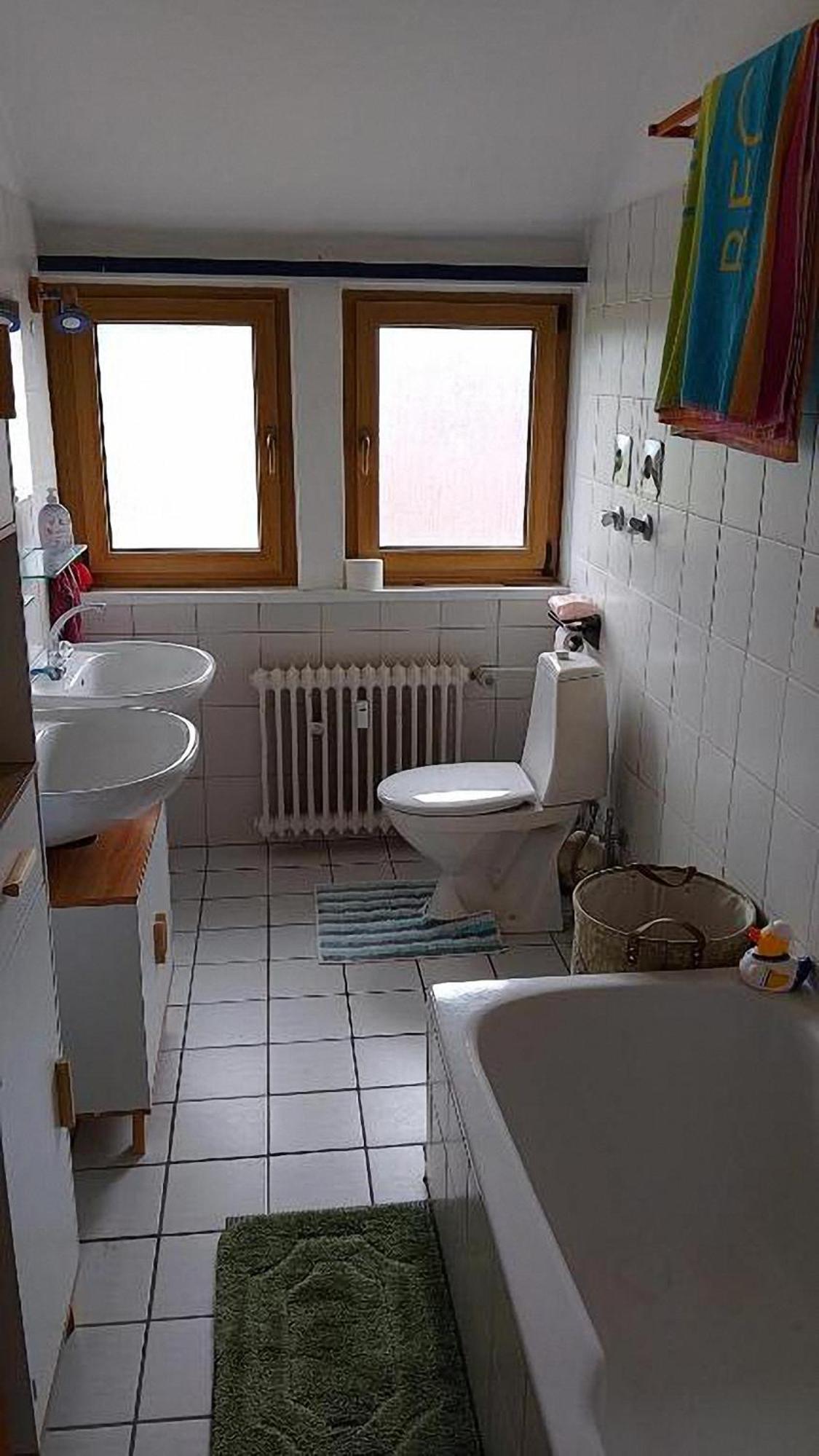 Double Room with Shared Bathroom photo 3