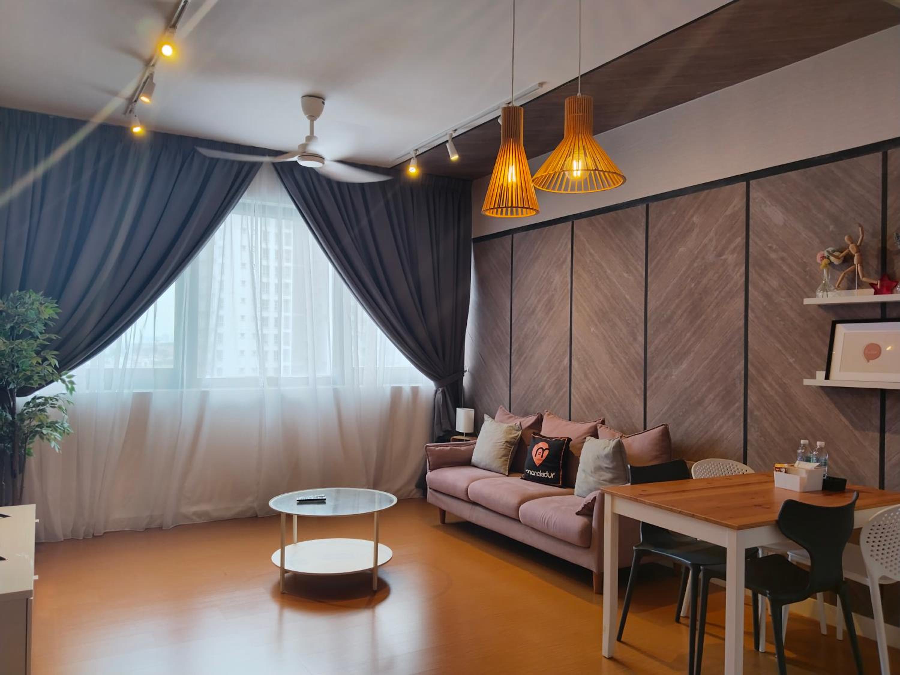 One-Bedroom Apartment - Photo 28