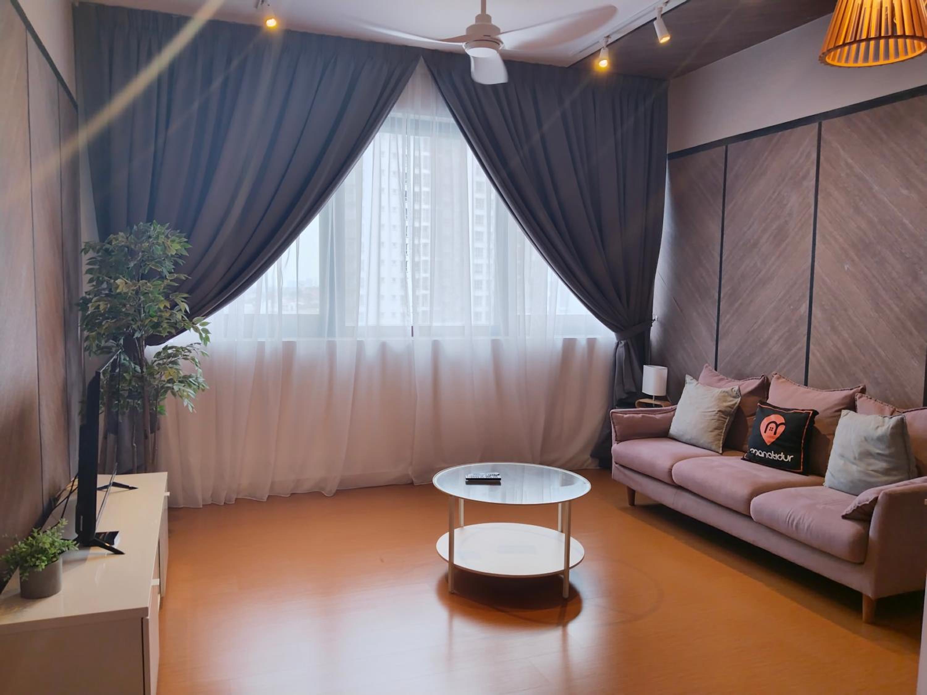 One-Bedroom Apartment - Photo 26