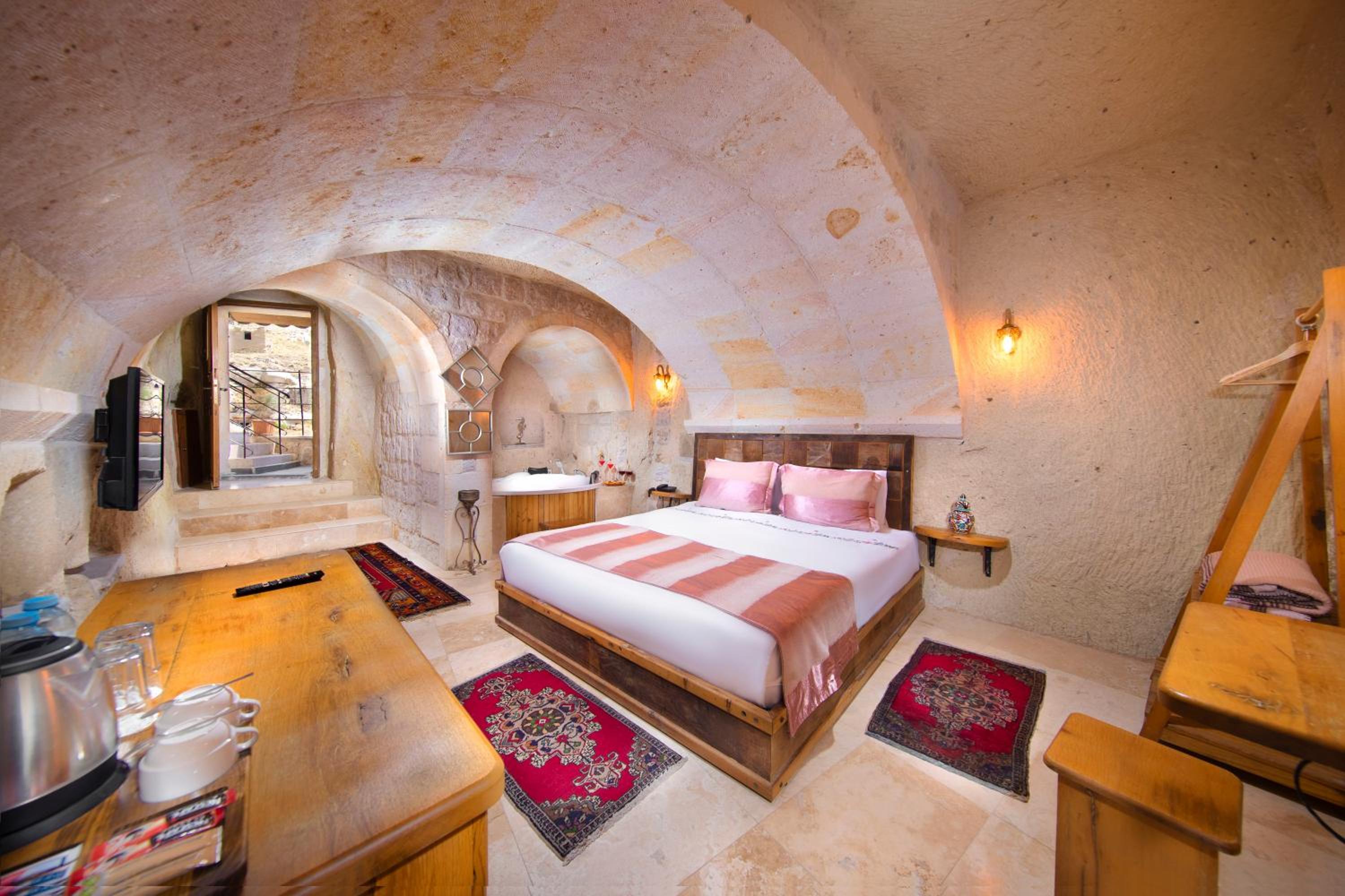 Deluxe Double Room with Bath