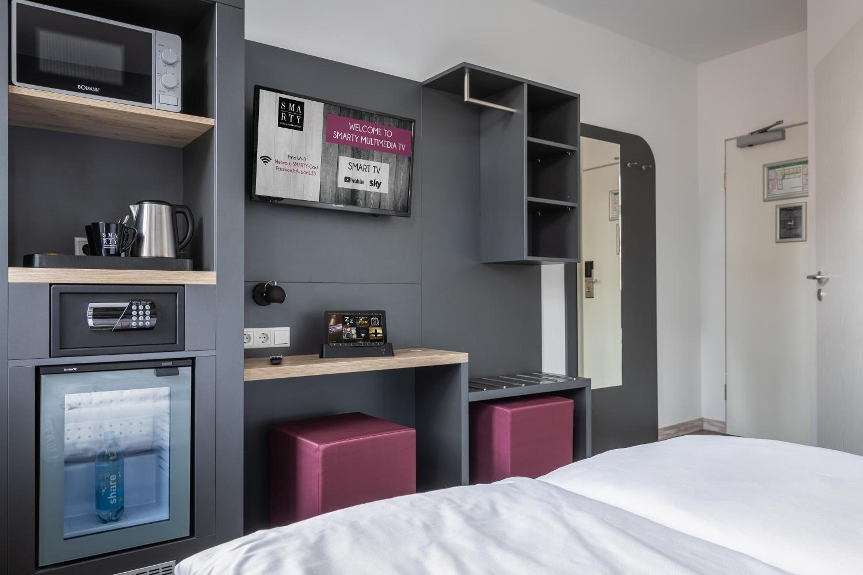 Double Room Compact
