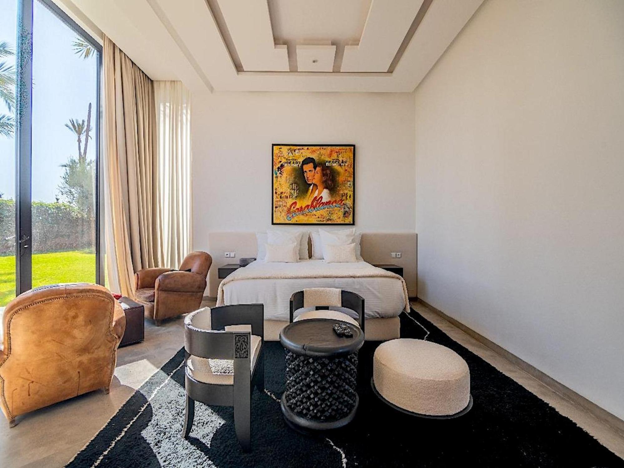 Villa photo 1