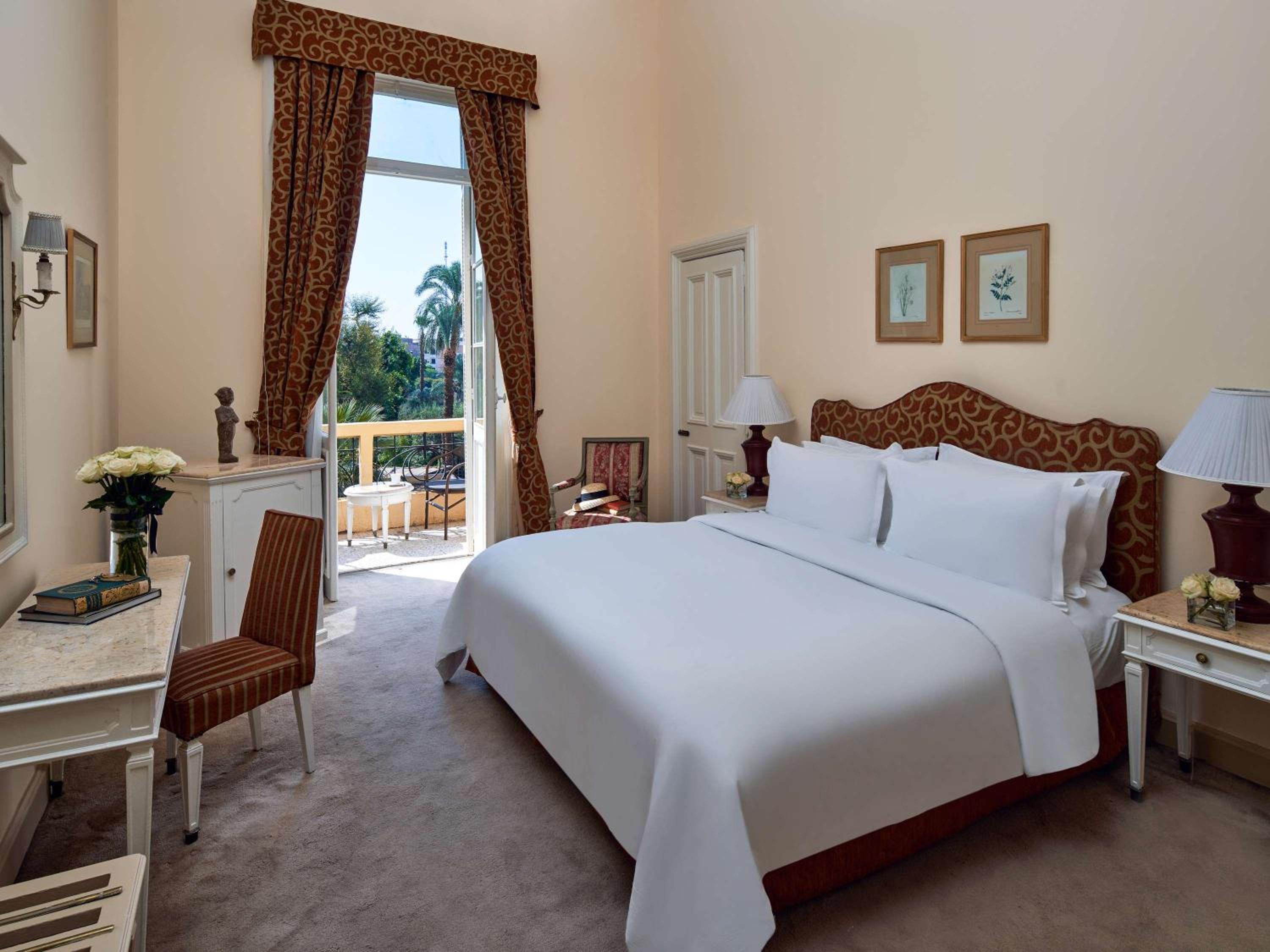 Classic King Room with Garden View