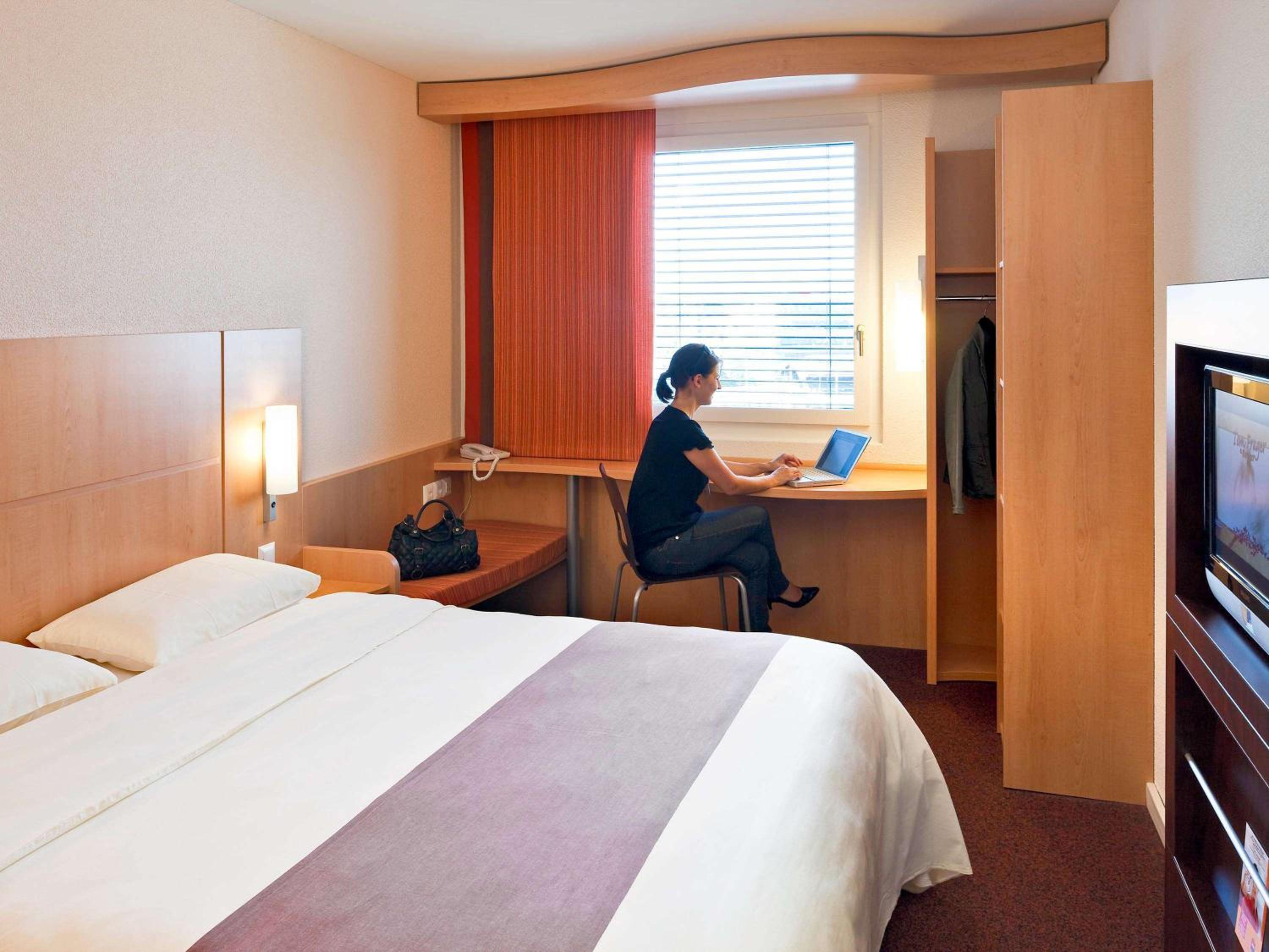 Standard Double Room - Photo 4