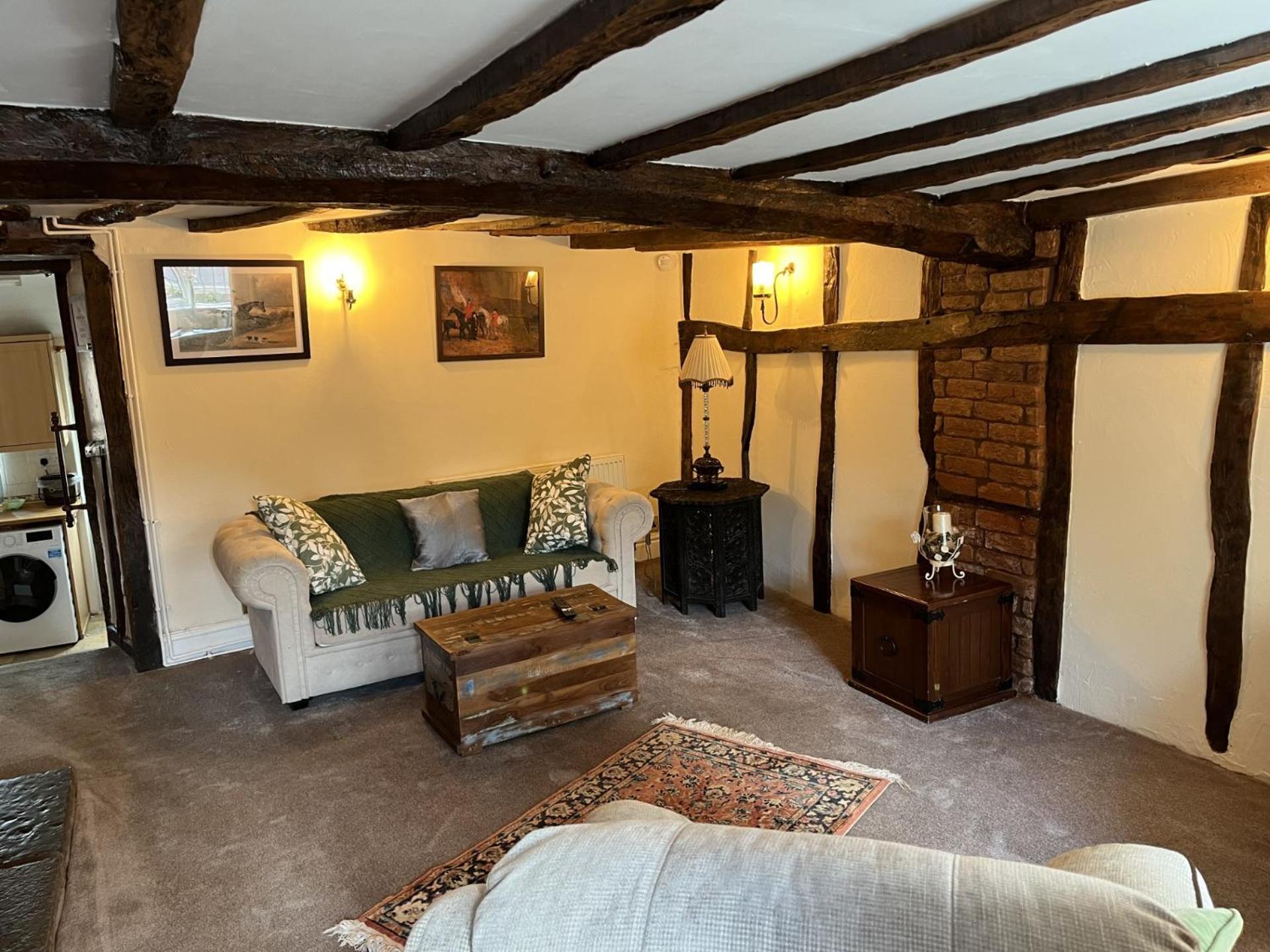 One-Bedroom House photo 1