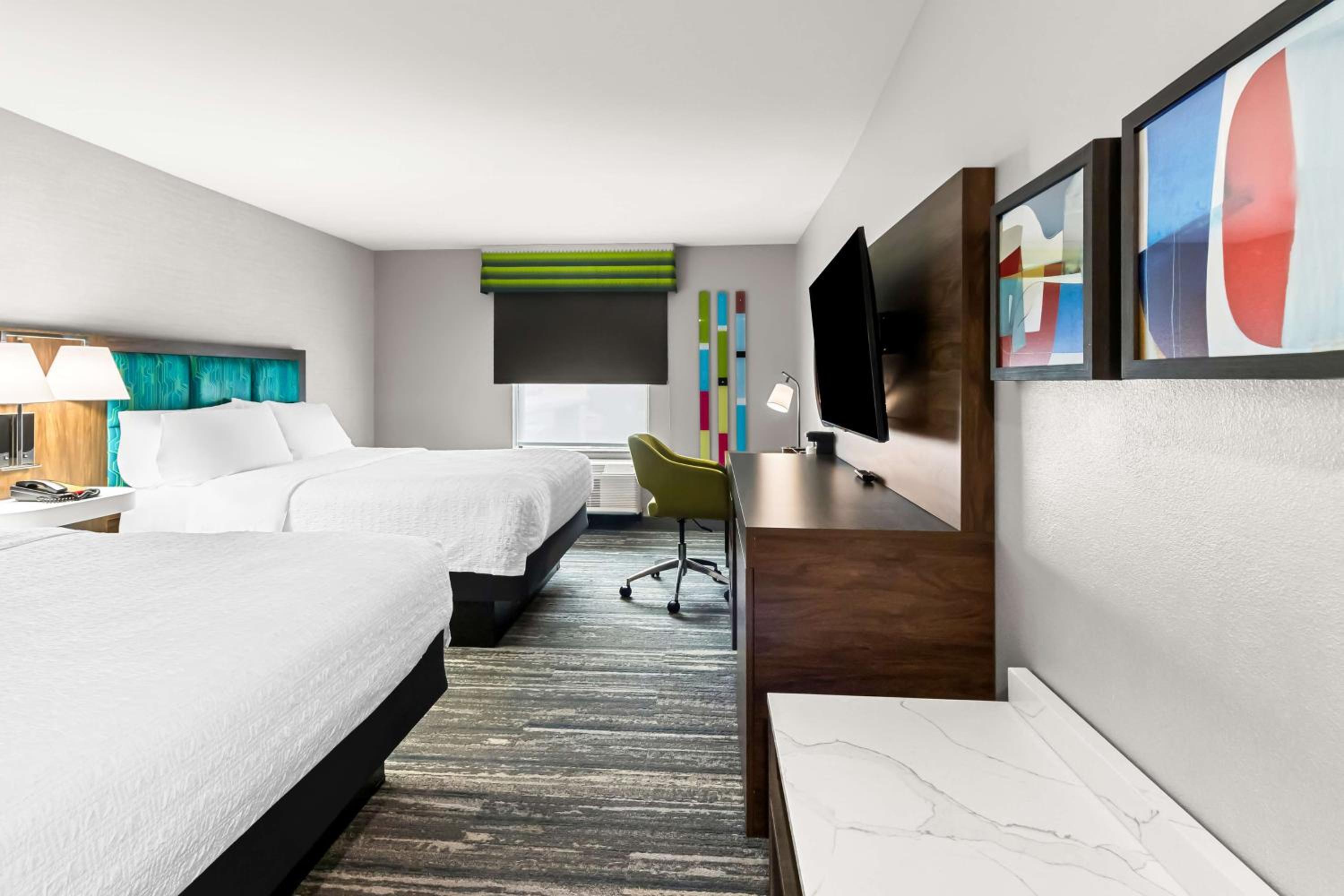 Queen Room with Two Queen Beds - Photo 1