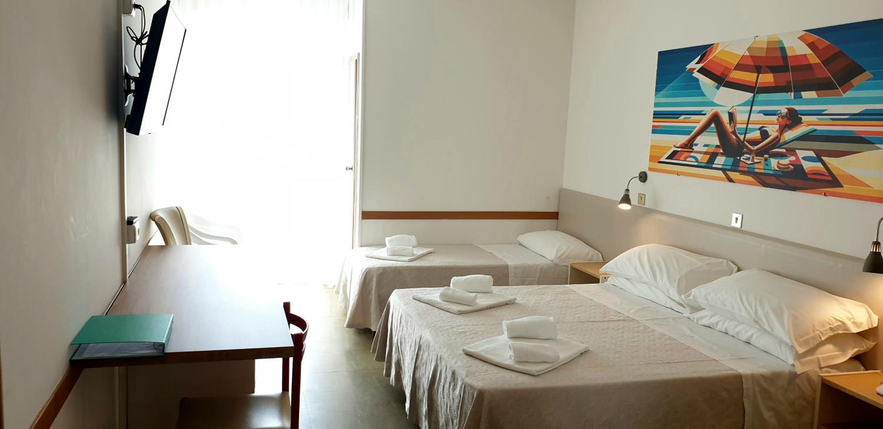 Large Double Room with Balcony and Sea View photo 1