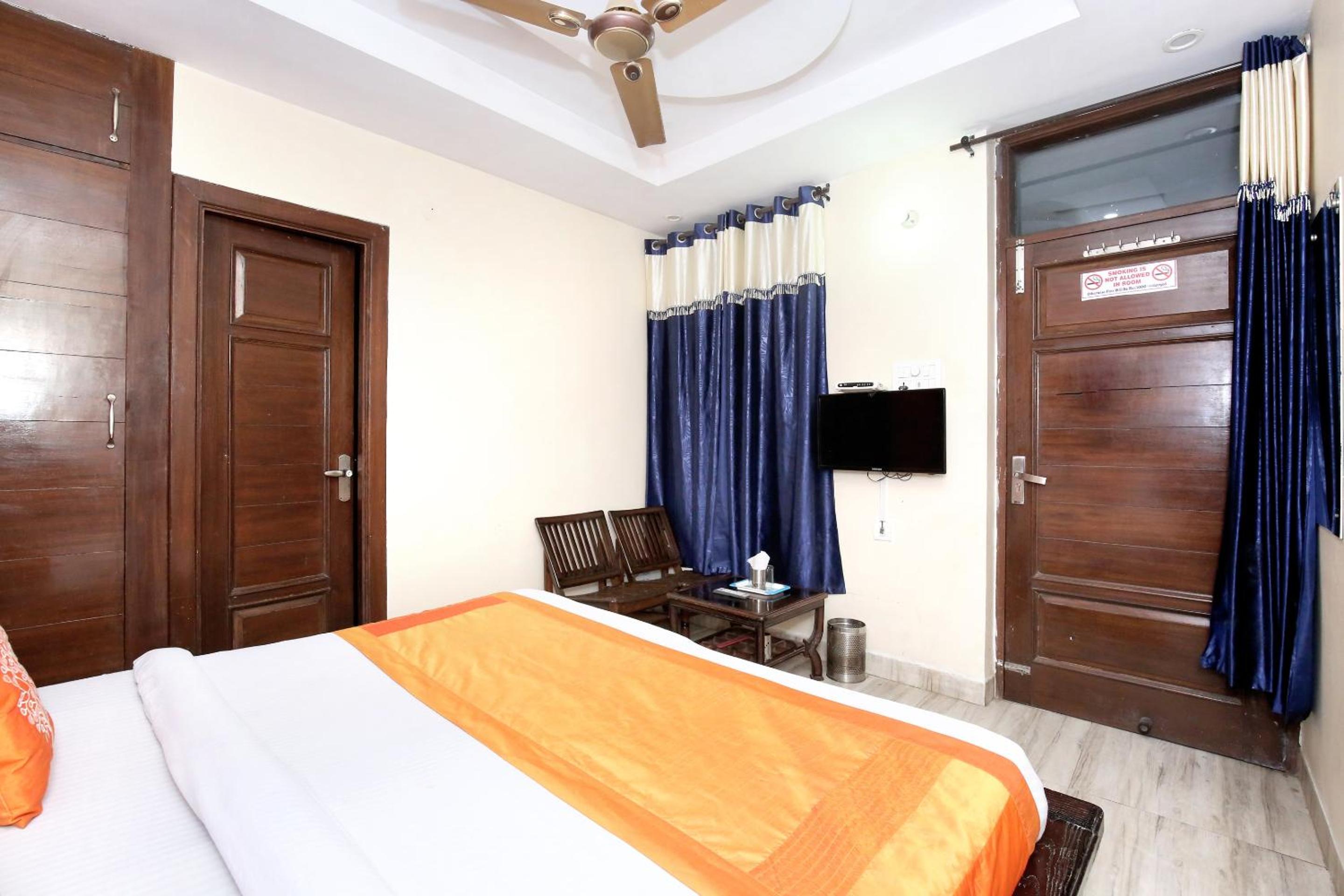 Classic Triple Room - Photo 6