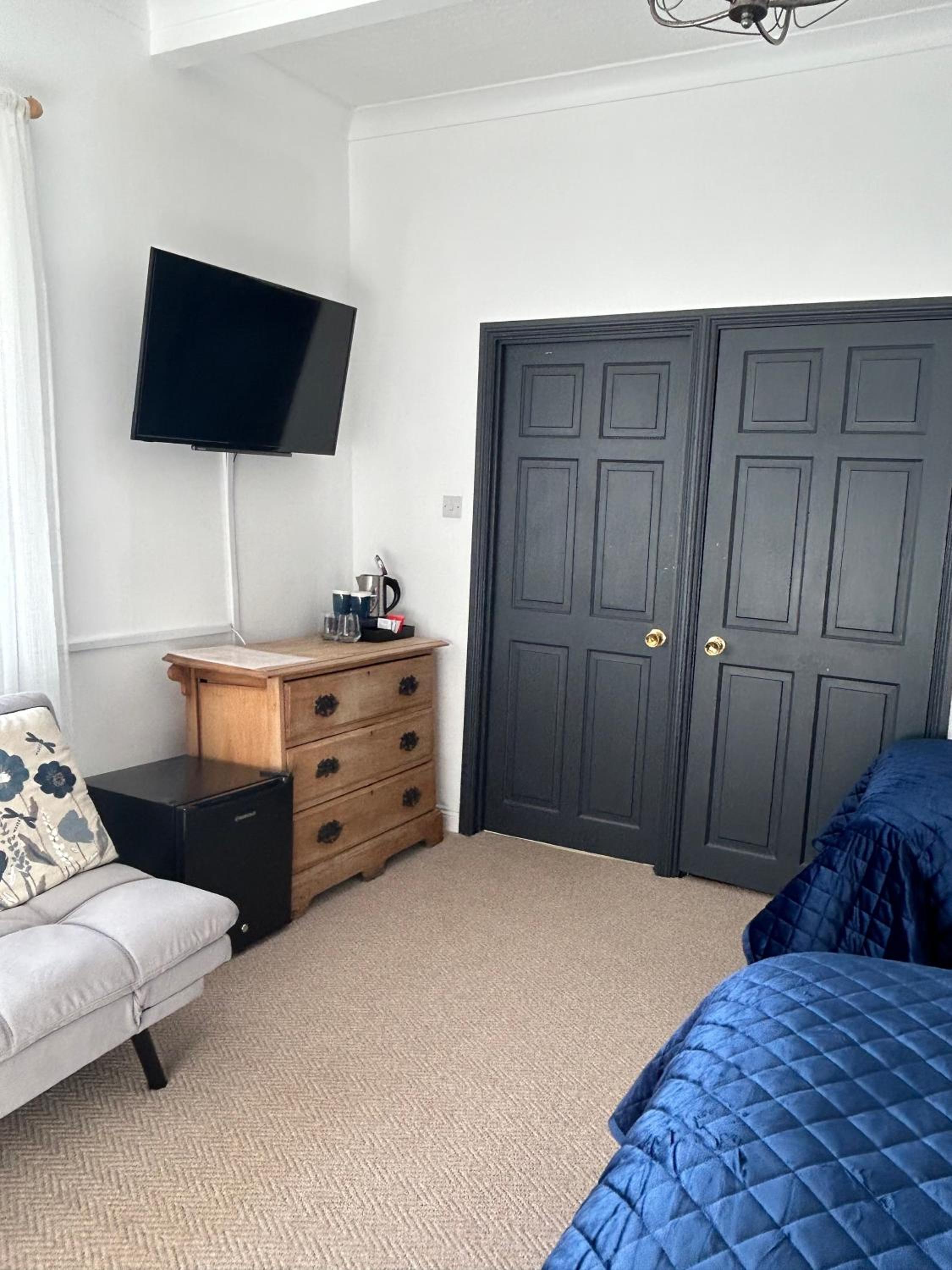 Standard Twin Room photo 3