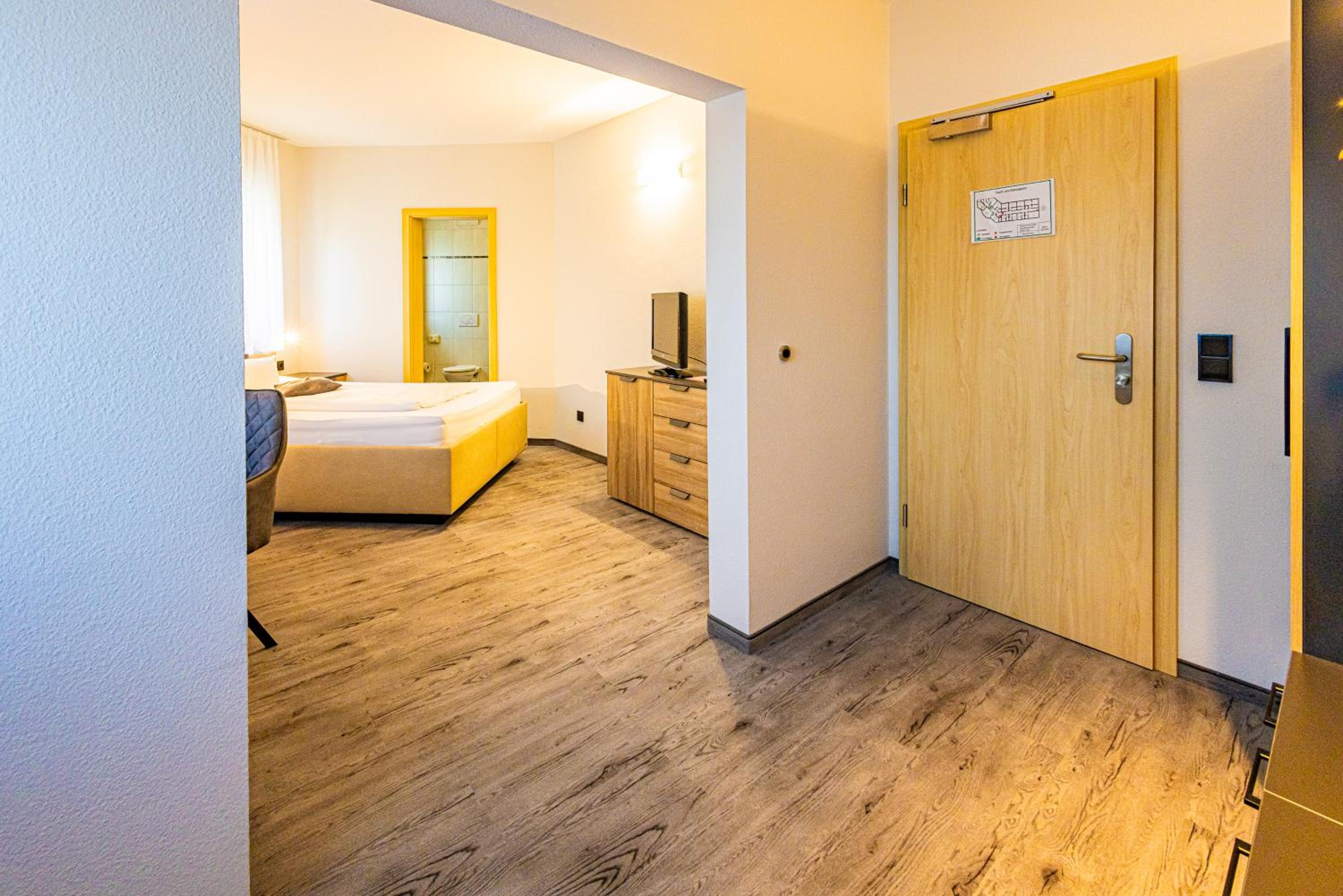 Small Double Room photo 2