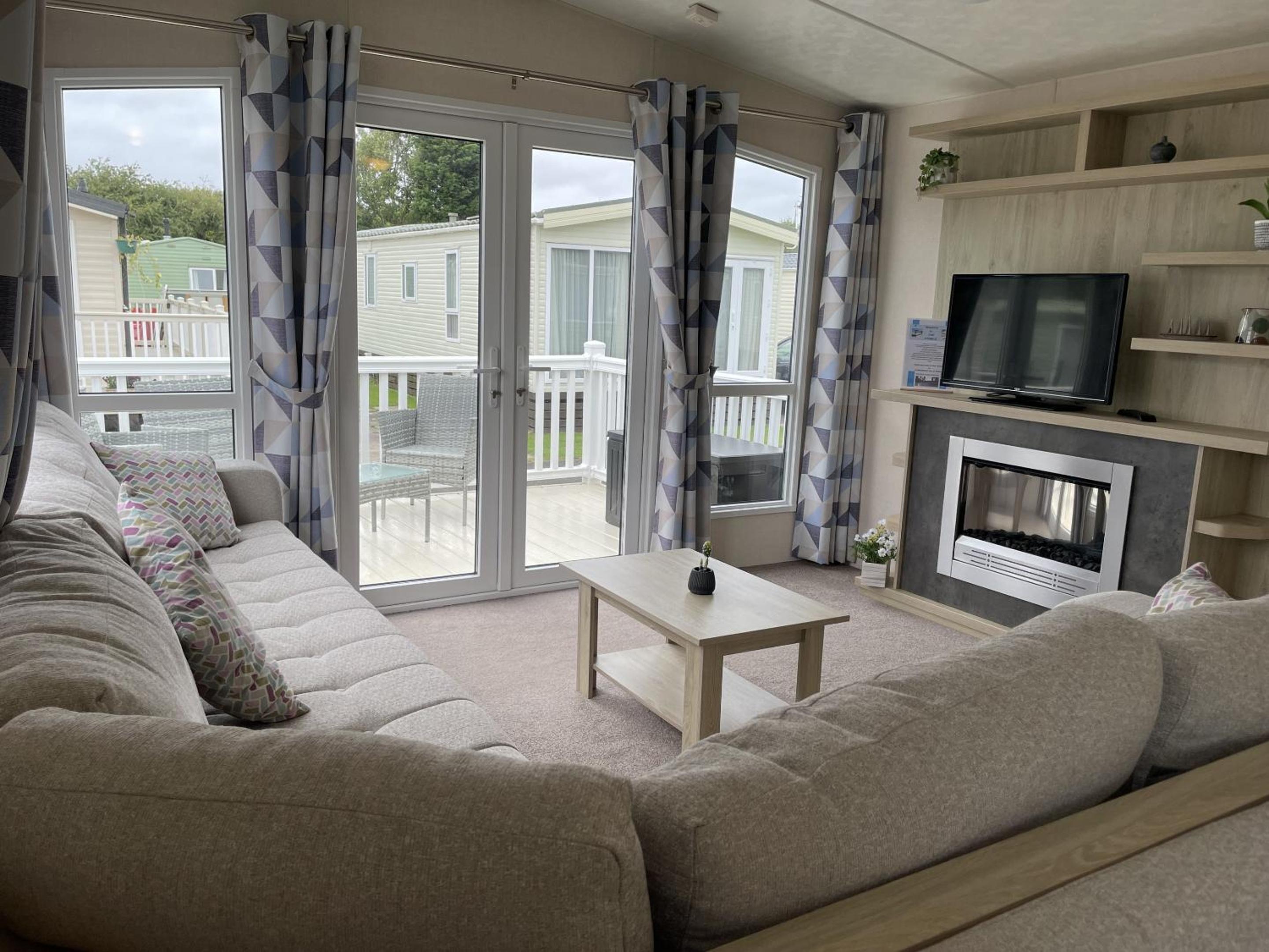 Caravan photo 1