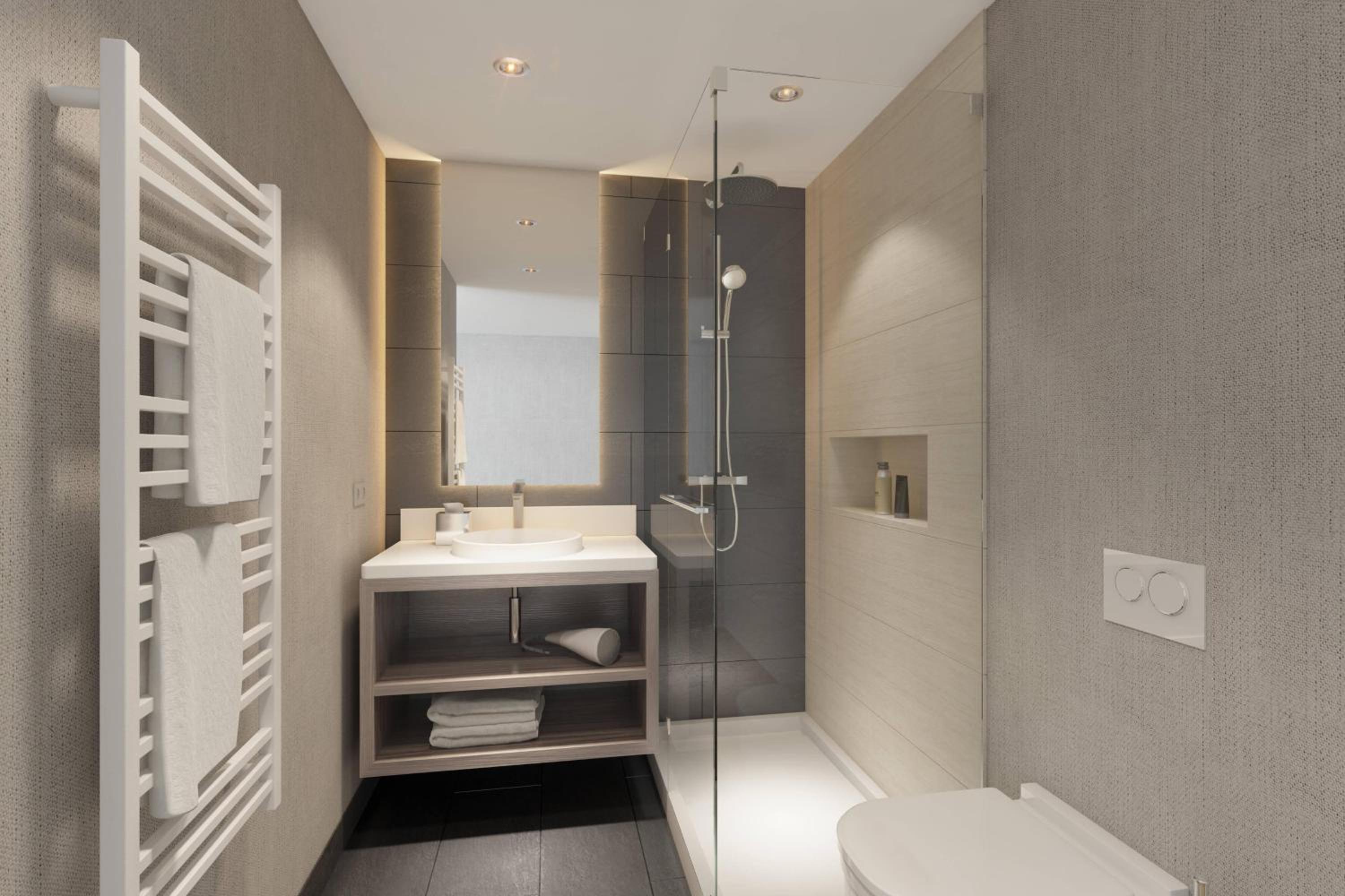 Deluxe Twin Room thumbnail 6