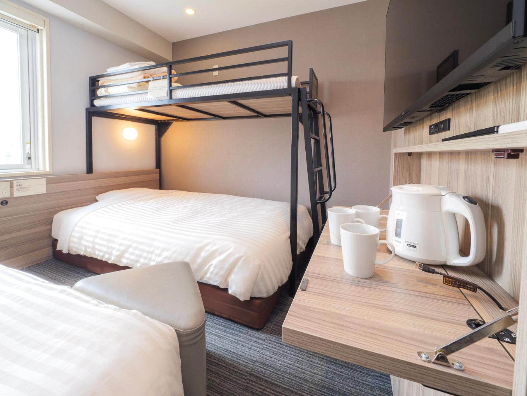 Triple Room - Non - Smoking - Photo 10