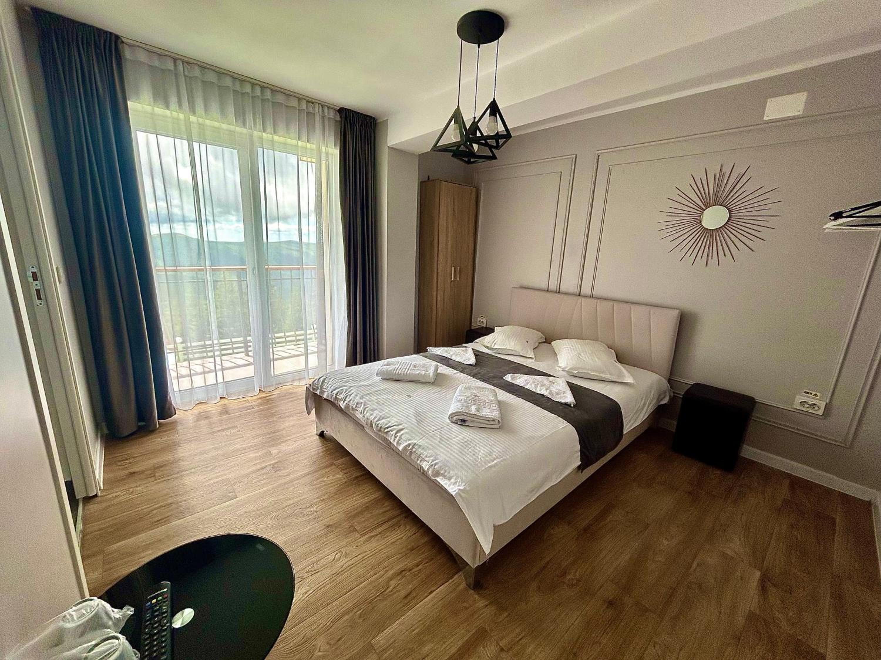 Double Room with Balcony photo 3