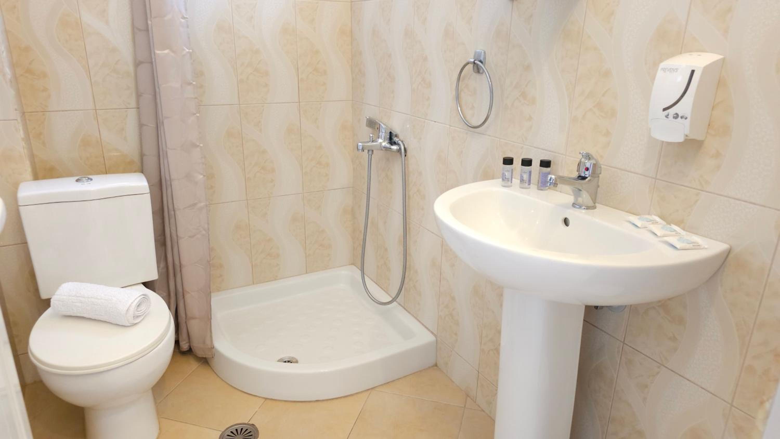 Standard Triple Room with Sea View photo 2