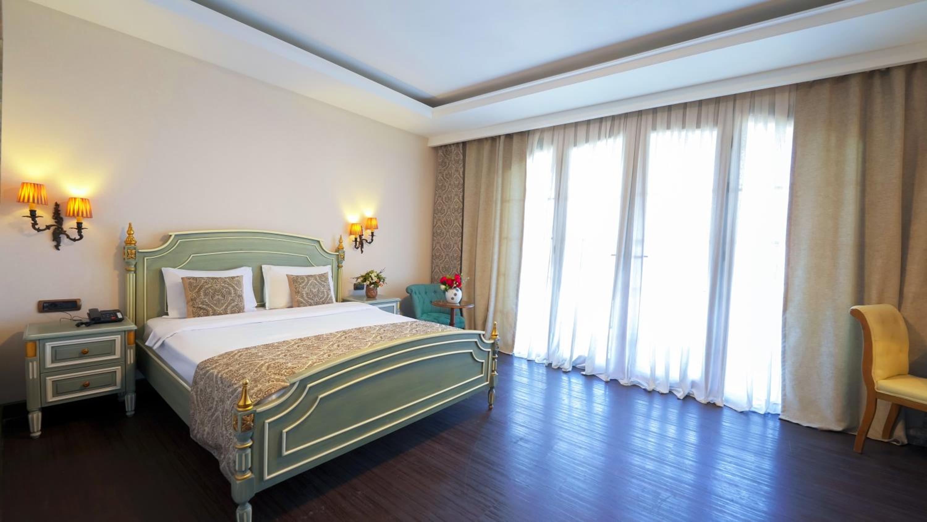 Deluxe Double or Twin Room with Sea View photo 1