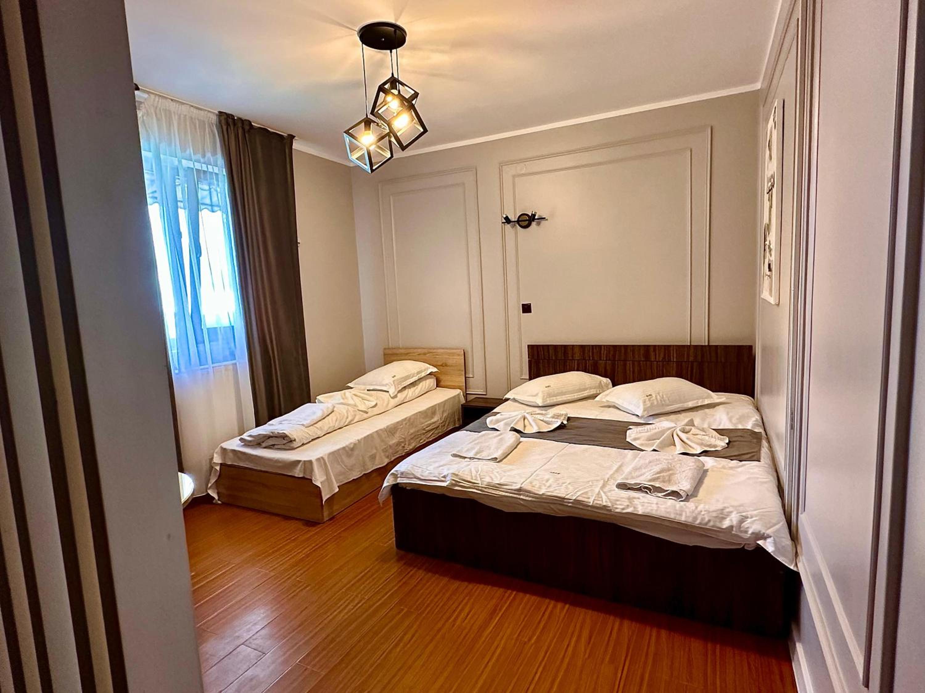 Triple Room with Private Bathroom photo 2