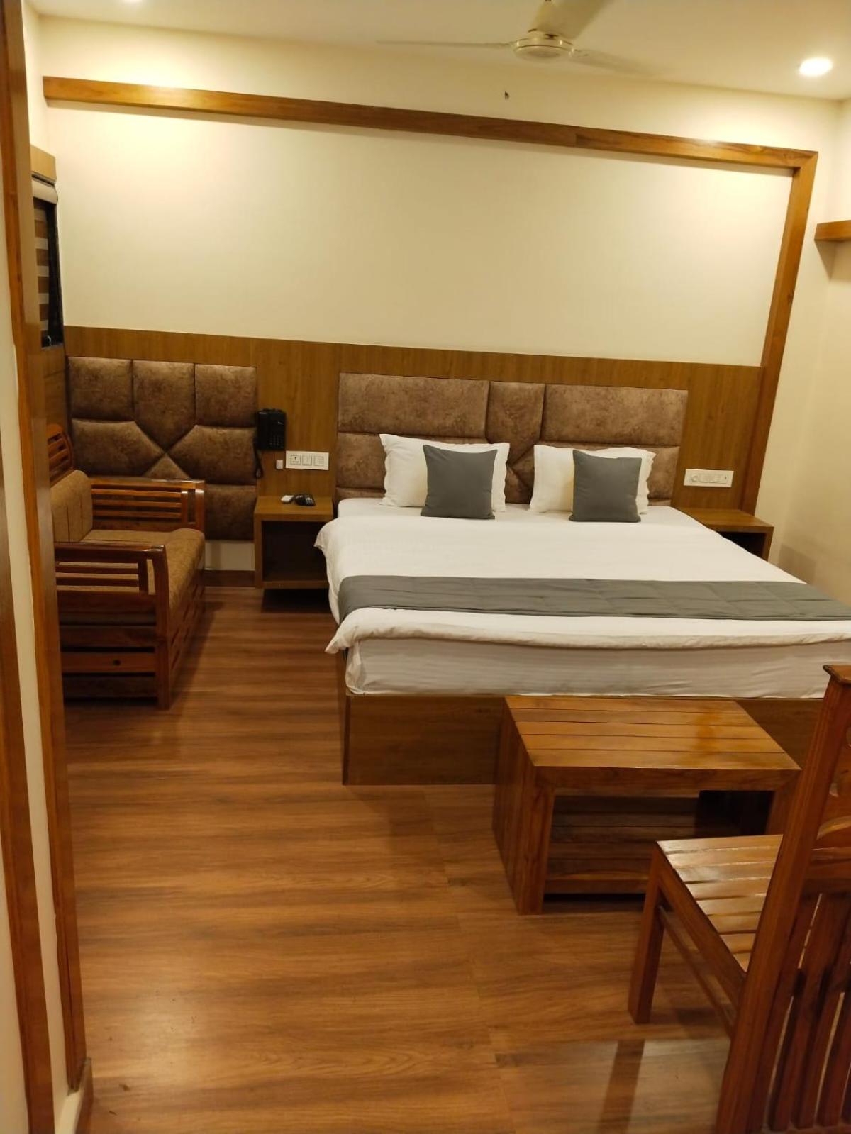 Executive Triple Room photo 1
