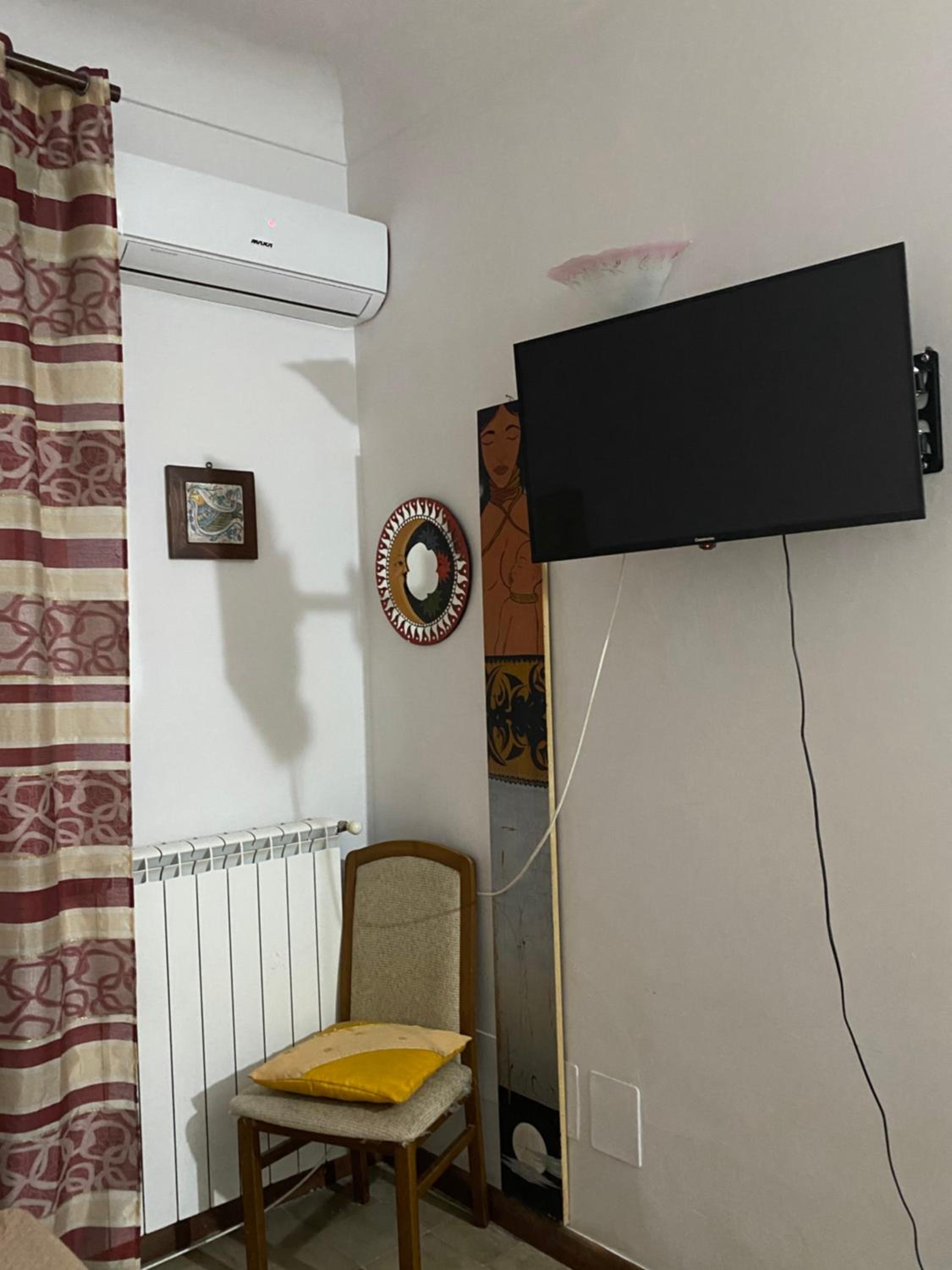 Quadruple Room with Private External Bathroom
