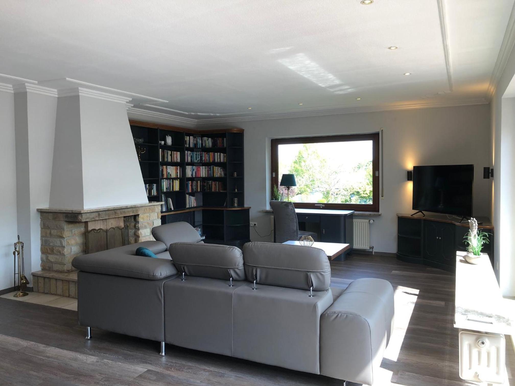 Superior Apartment with City View photo 2