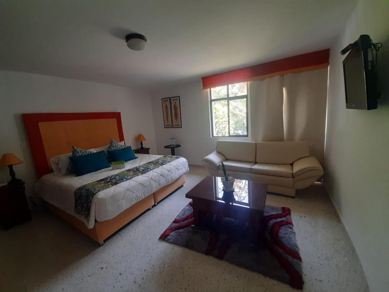 Suite with Lake View photo 1